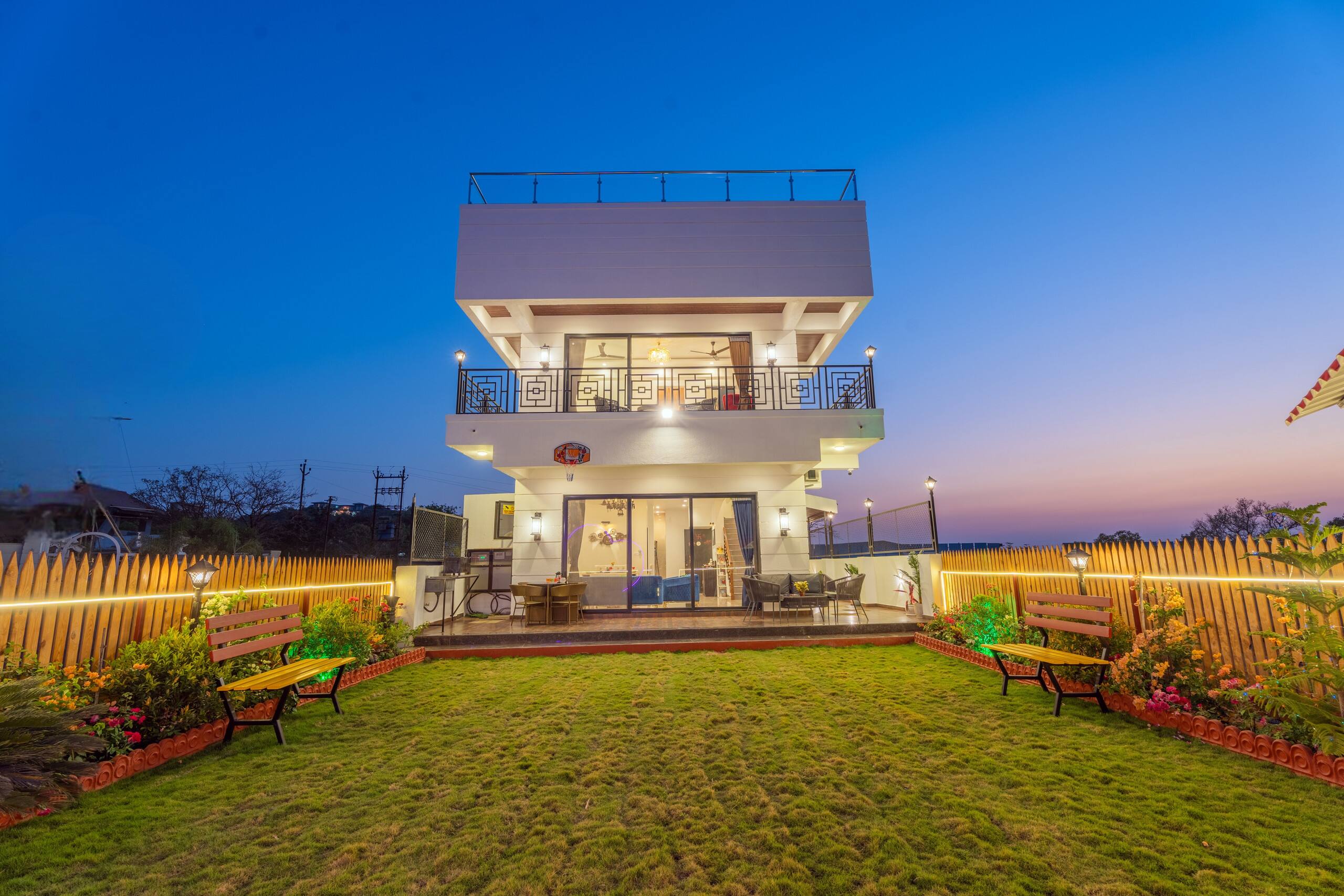 LoveDale 2BHK by TensorStays 2