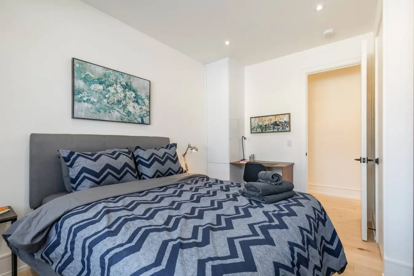 Designer 2BR Home Private Terrace Modern 8