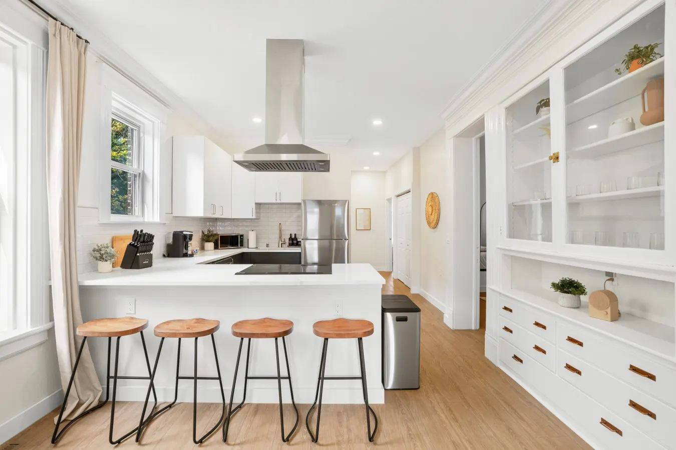 Bay View Reunion House | 6BR, 3BA + Kids Den — photo 2