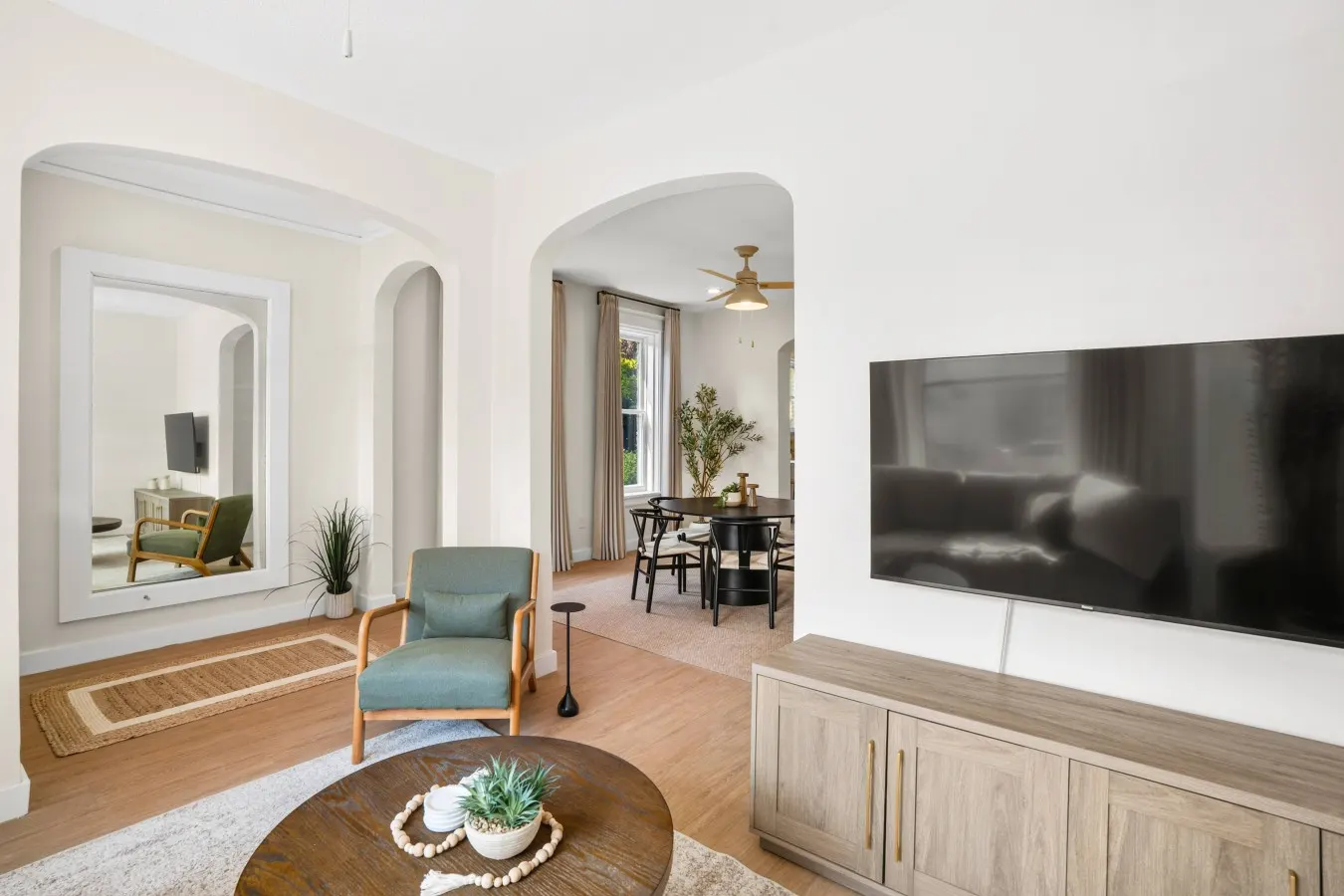 Bay View Reunion House 6BR, 3BA + Kids Den 9