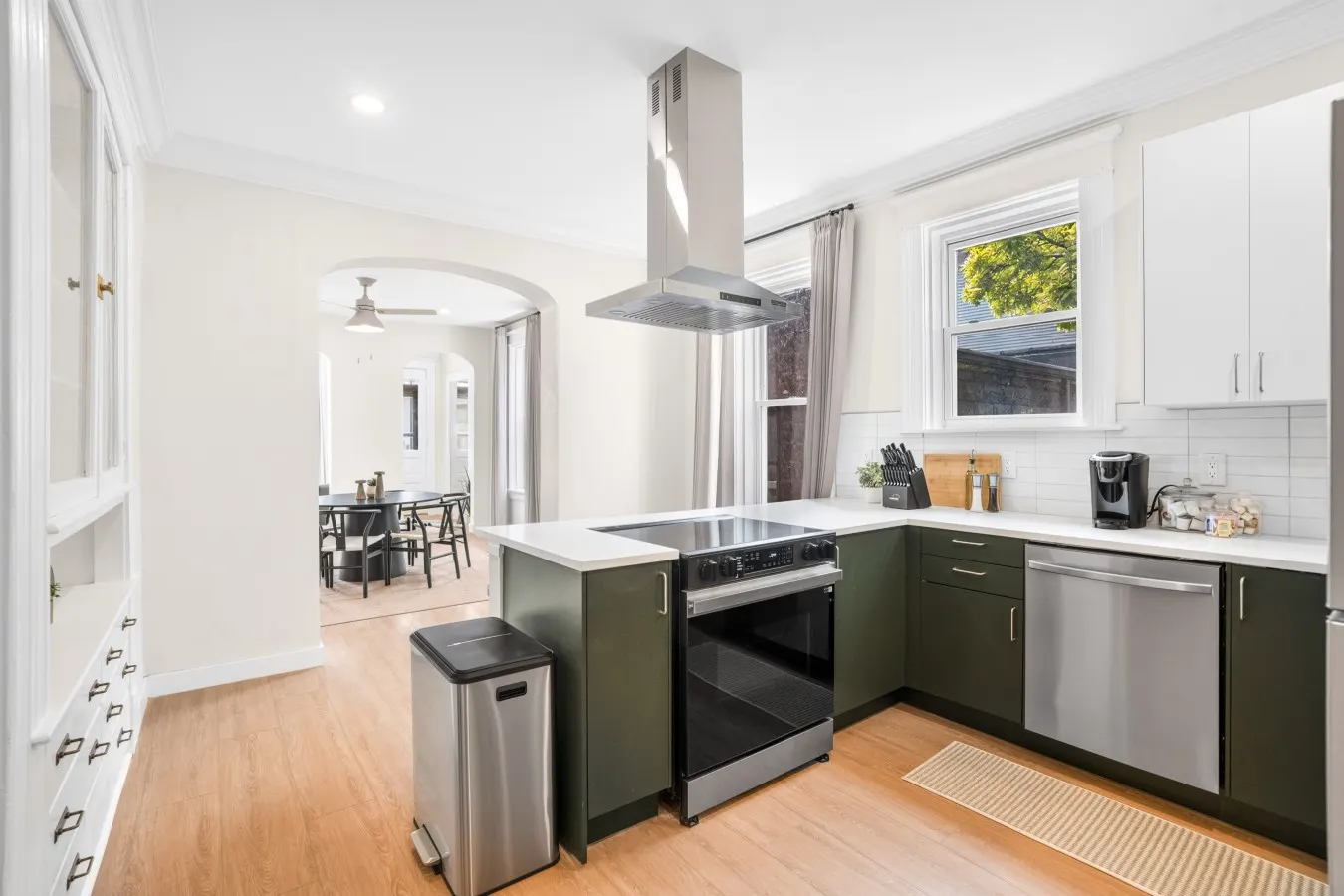 Bay View Reunion House 6BR, 3BA + Kids Den 13