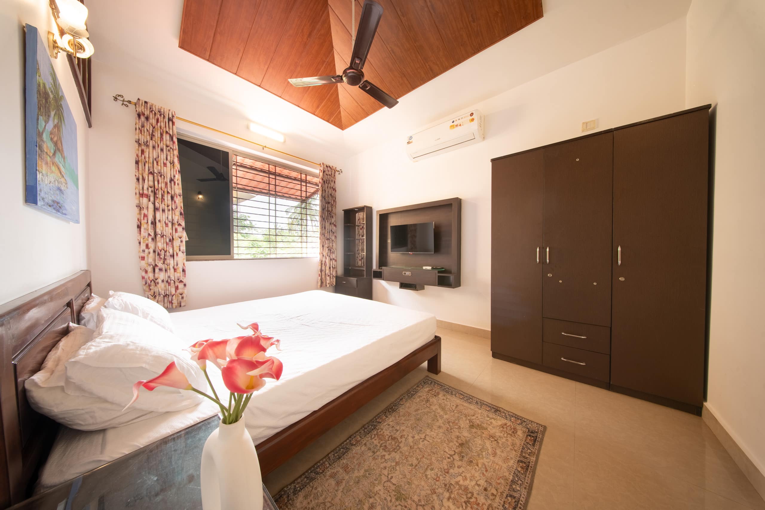 Private Pool Villa in Siolim | 5BR | Near Thalassa 22