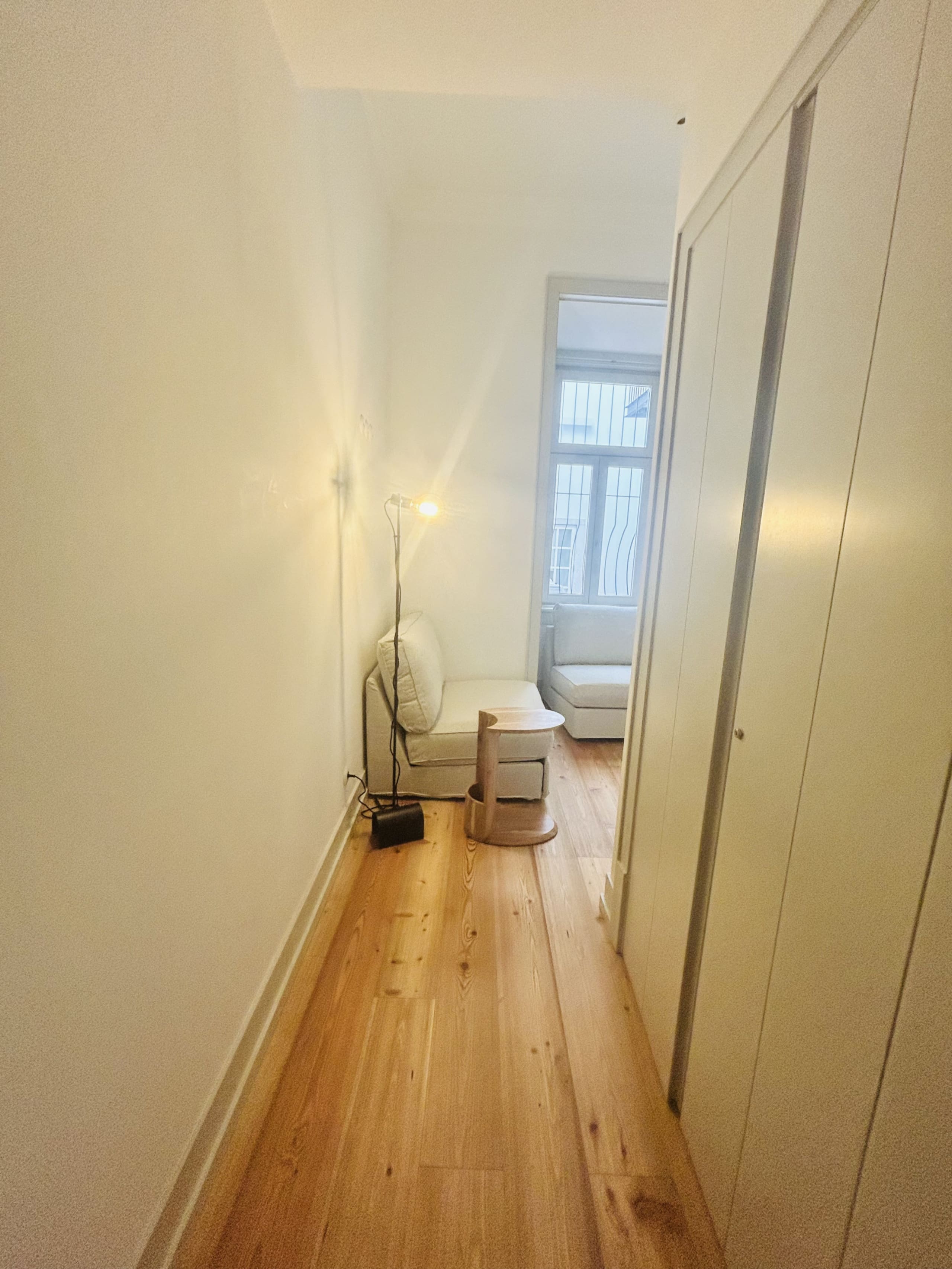 MY LX FLAT Bright Stylish 3BR Apartment inDowntown 32