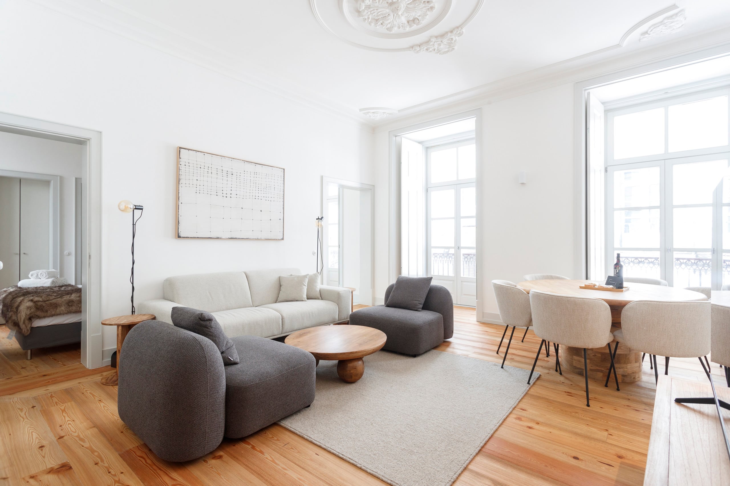 MY LX FLAT Bright Stylish 3BR Apartment inDowntown 12