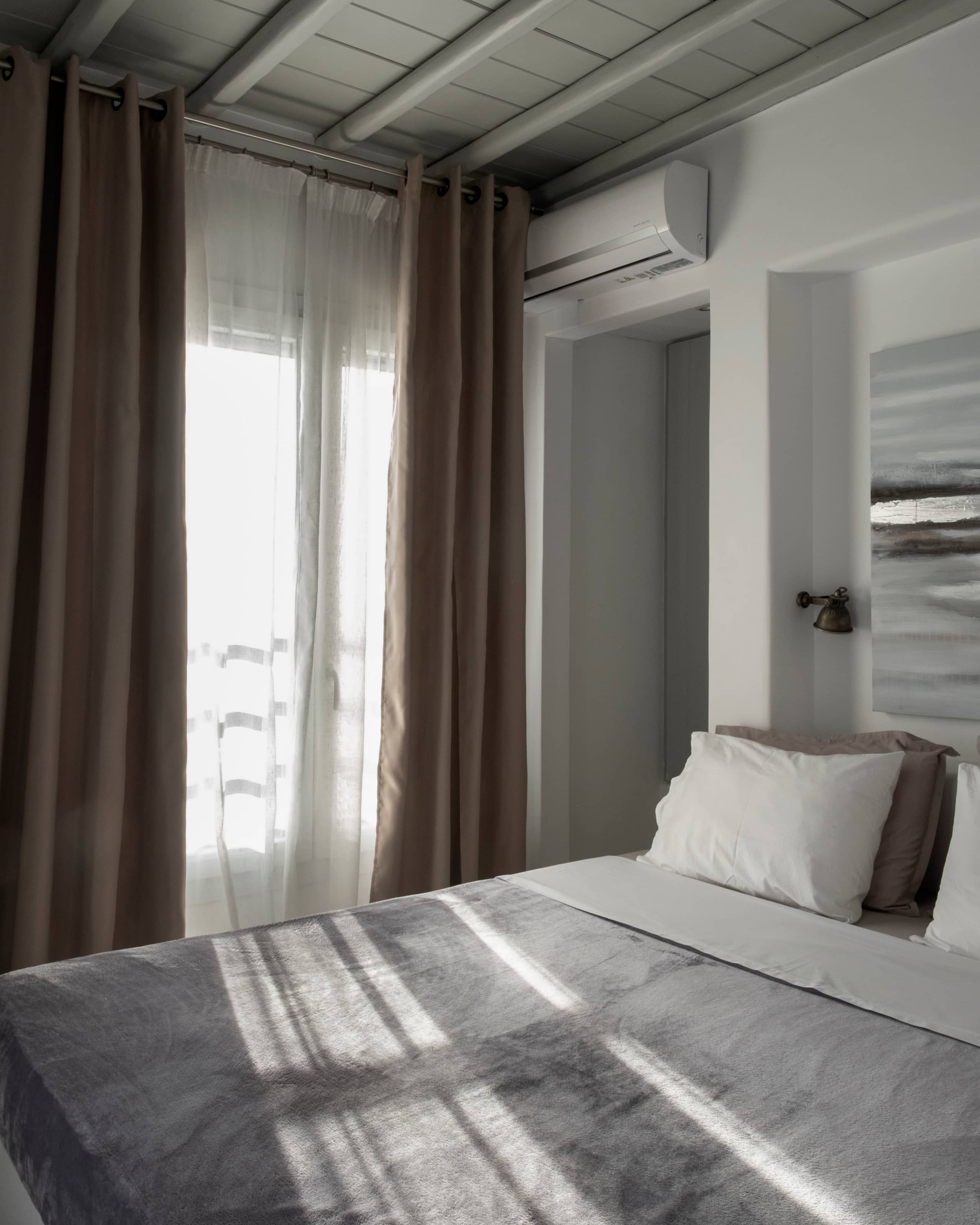 Villa Mocha Mykonos | Chic 6BR w/ Heated Pool 7