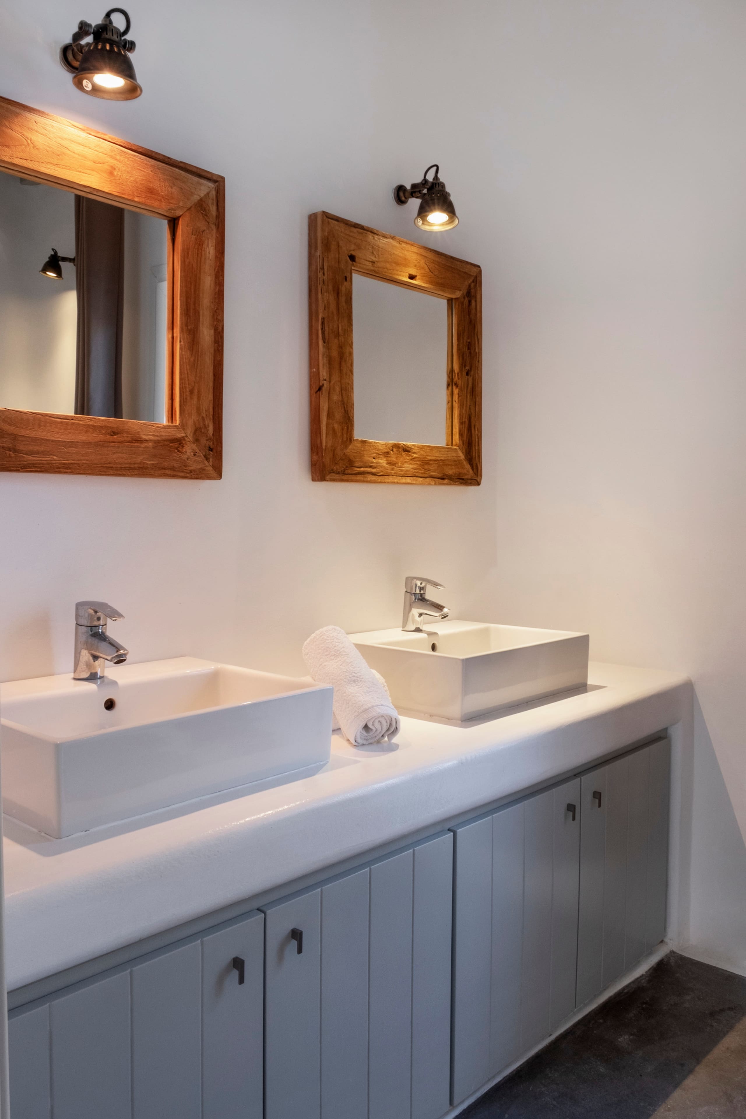 Villa Mocha Mykonos | Chic 6BR w/ Heated Pool 11