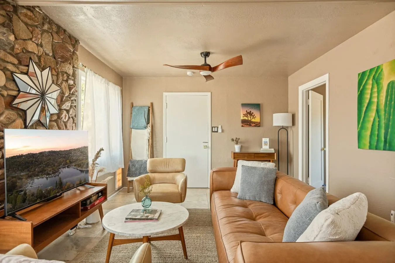 Aster Abode W/ Hot Tub & Game Room - 5 Mi to Park 15