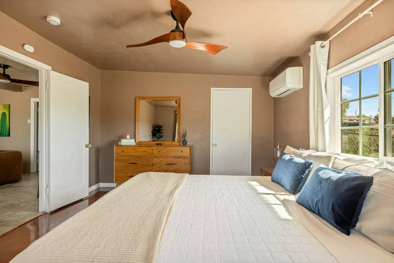 Aster Abode W/ Hot Tub & Game Room - 5 Mi to Park 20