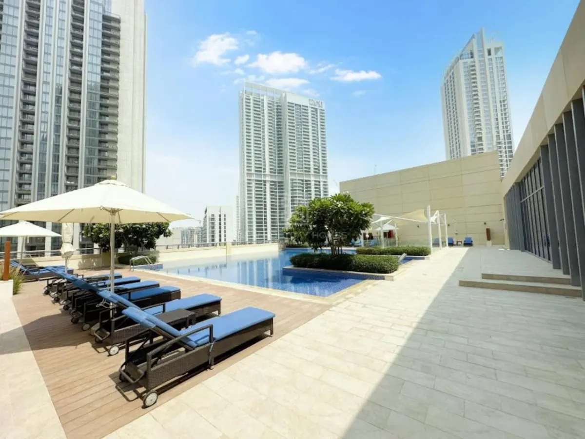 Savis Home- Vibrant Neighborhood with Creek View 13