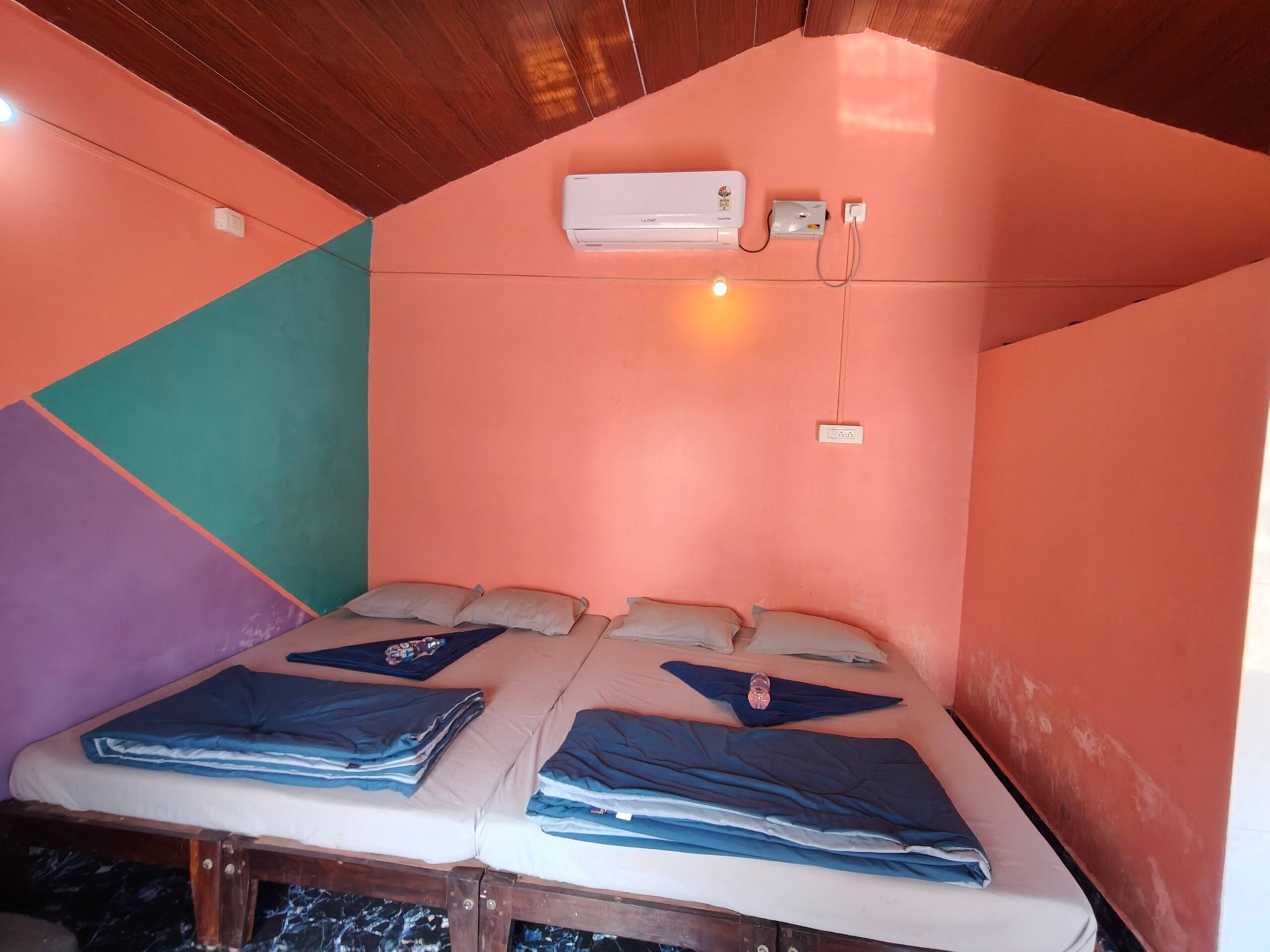 Cozinn B108 - Seaview with AC | Entire Cottage 13