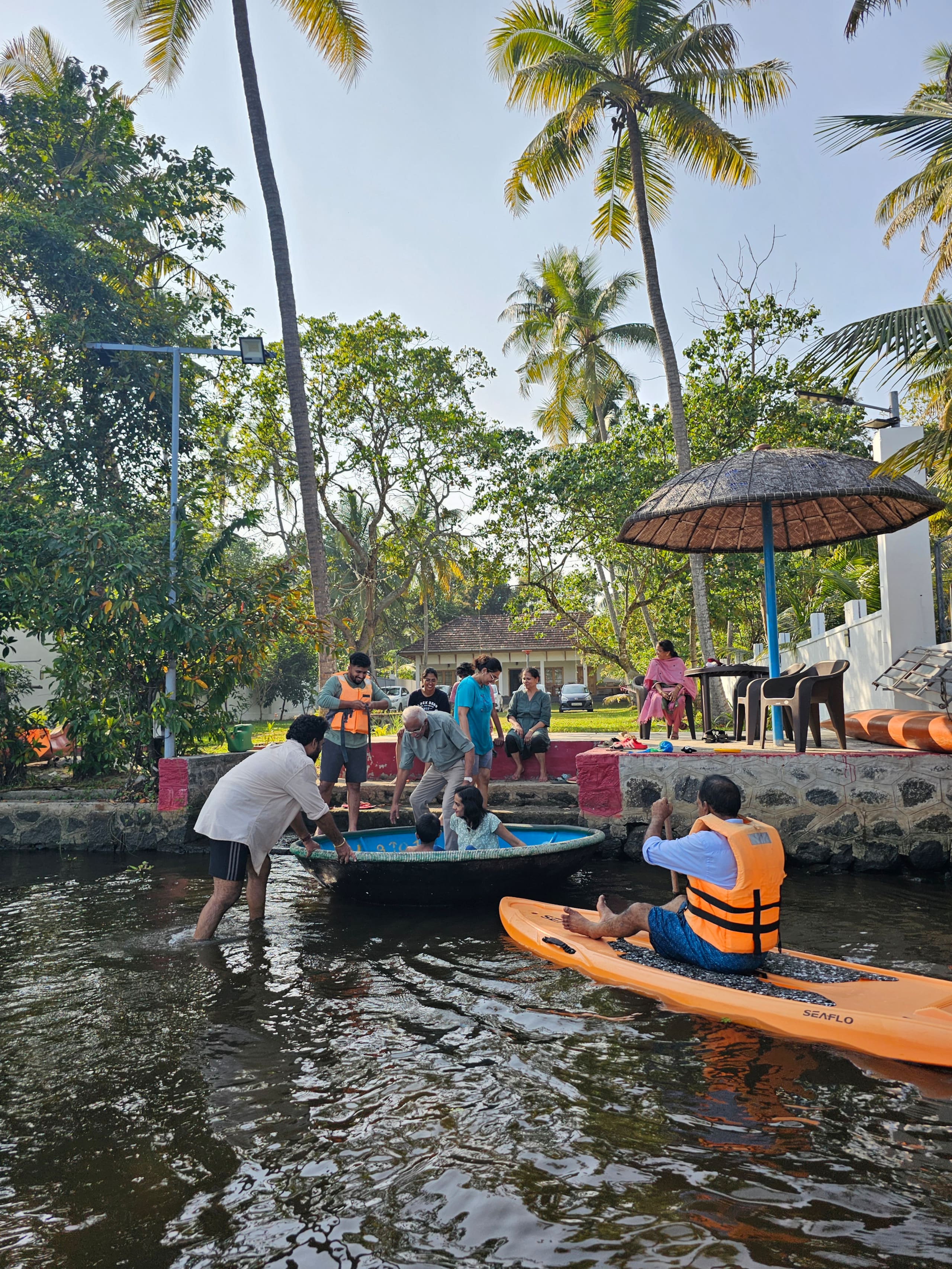 lake facing villa/kayaking/water sport activities 2