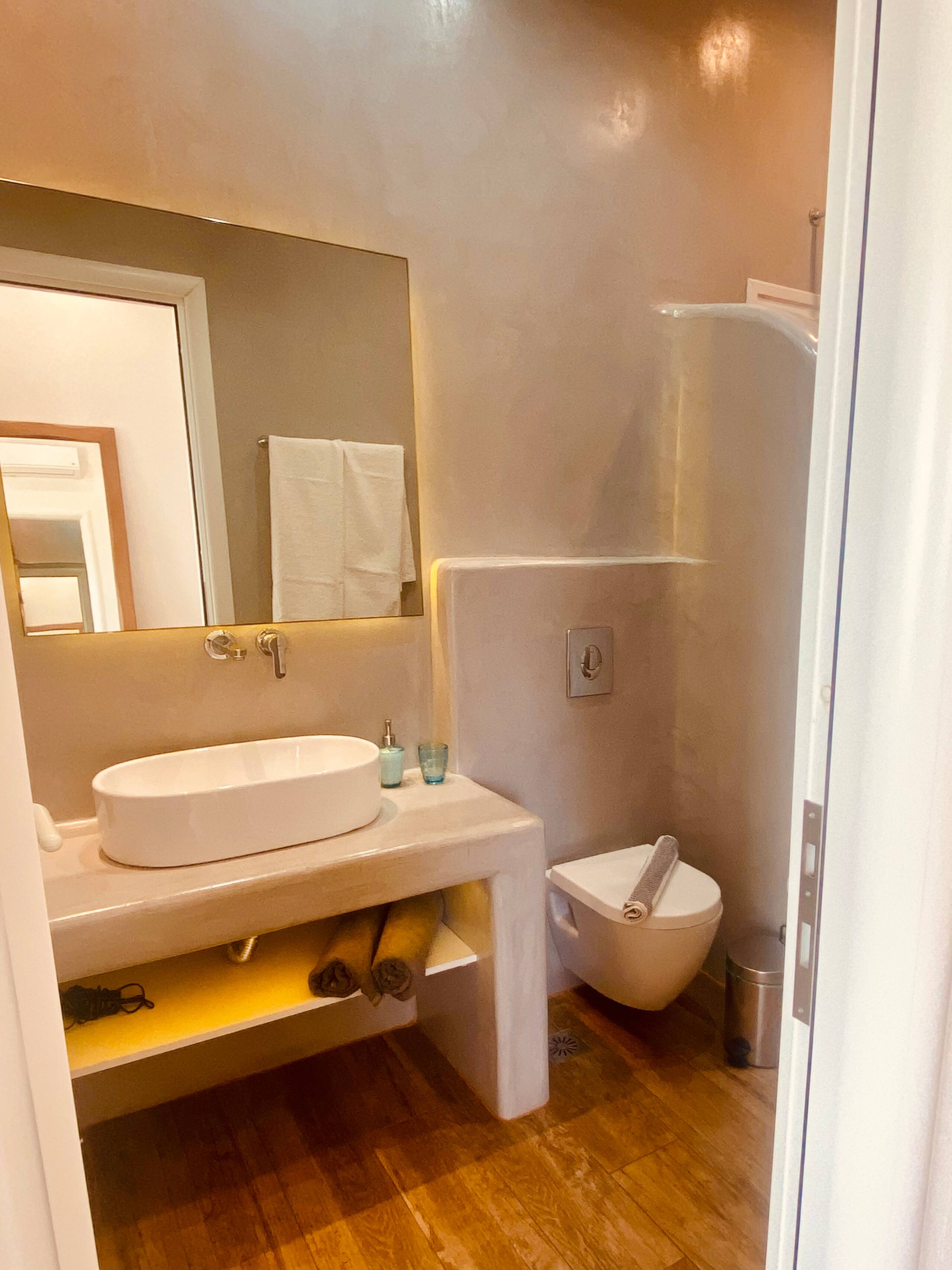 Only yours Mykonos, advanced 27