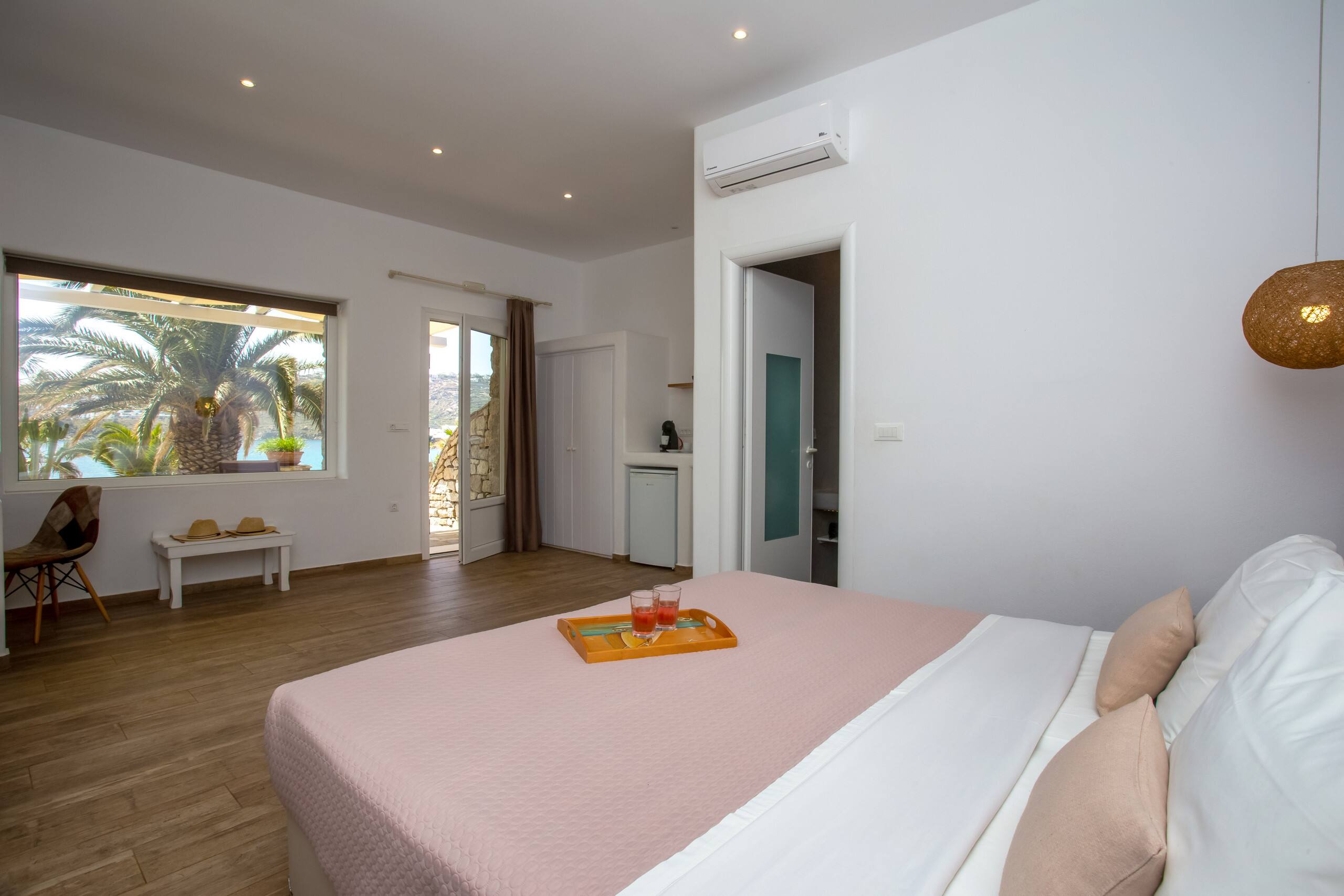Only yours Mykonos, advanced 21