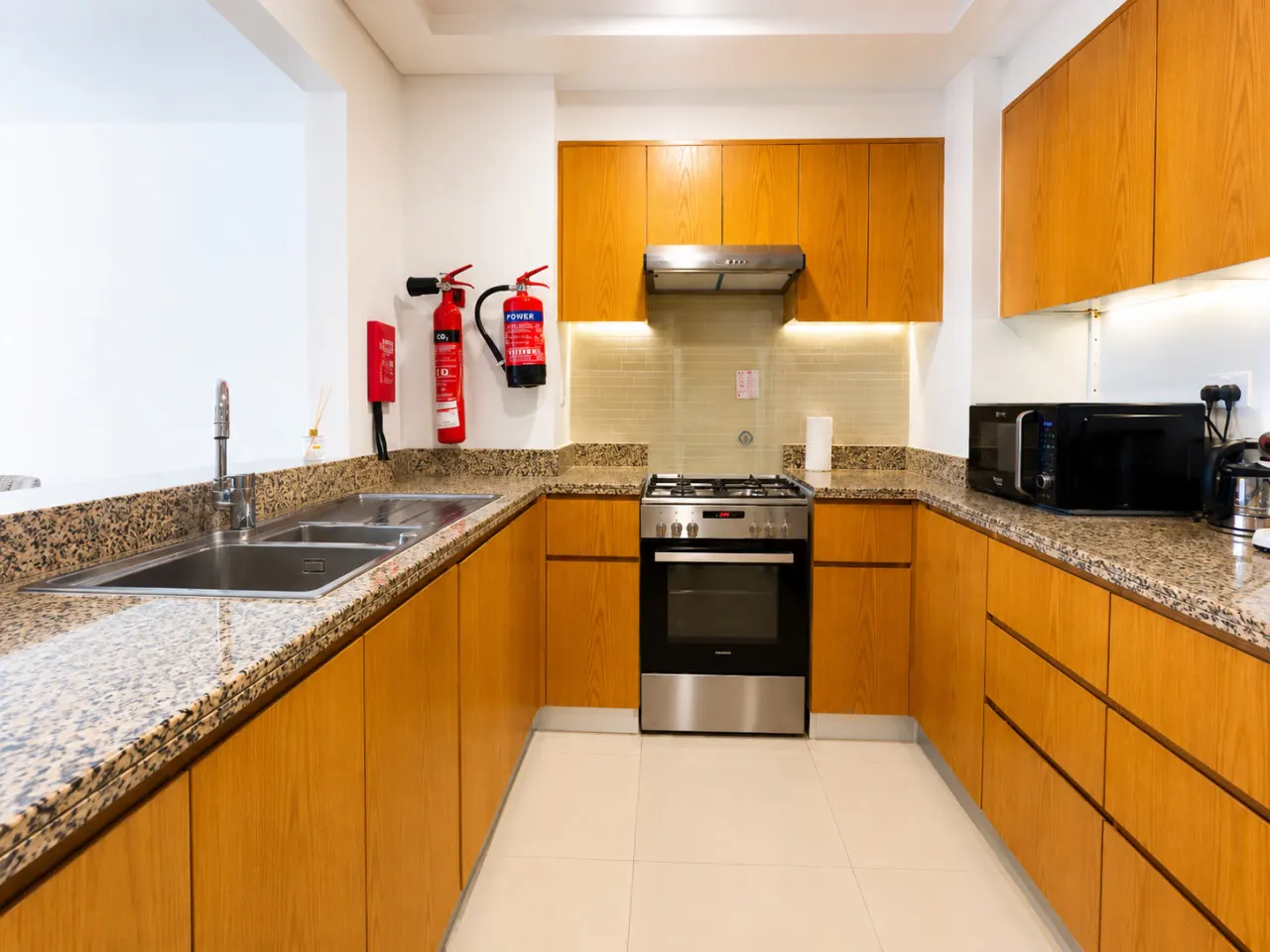 DreamShoma-1BR Bellevue Spacious Apartment 20