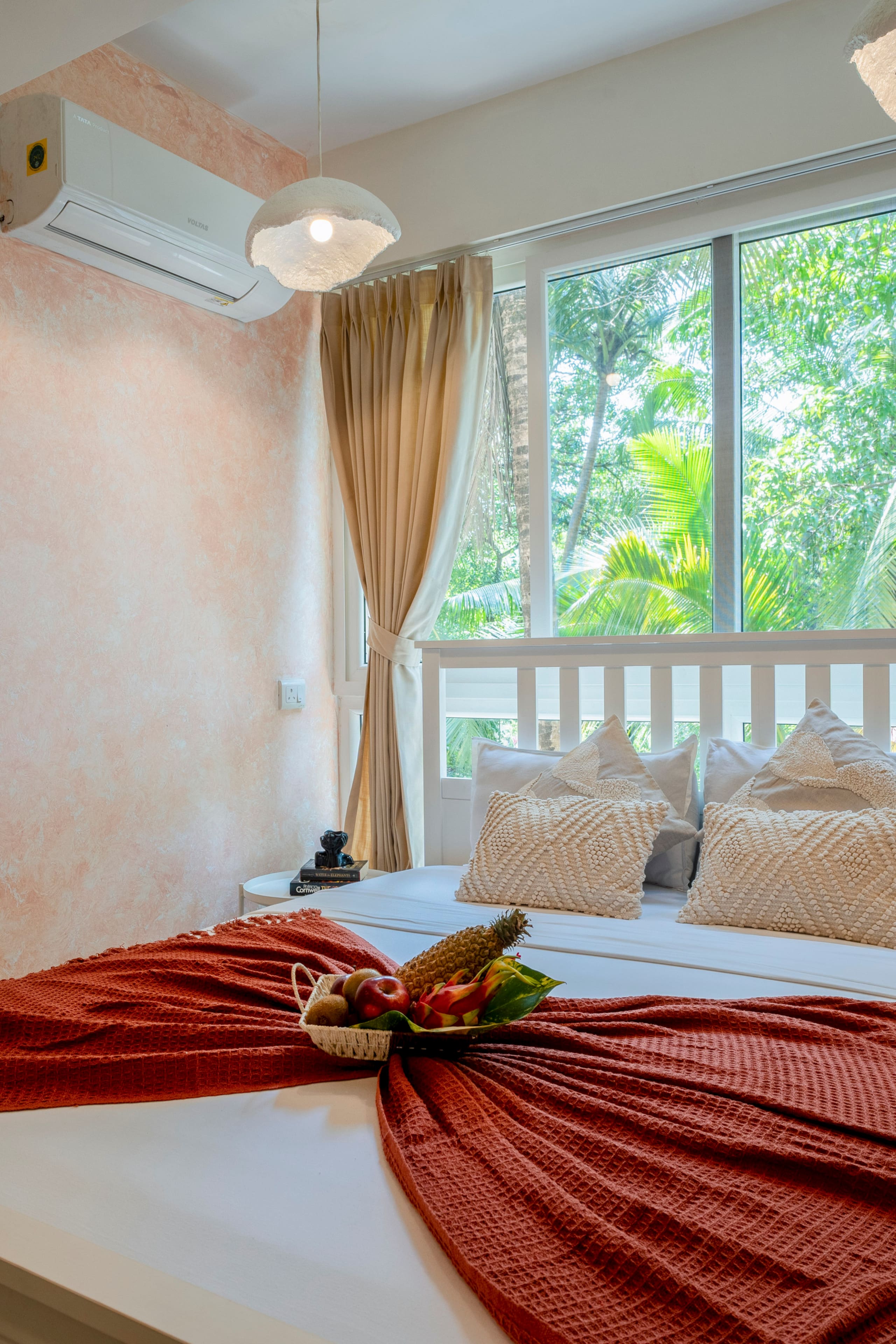 Praava by Kiwistays | 2BHK | Pool 26