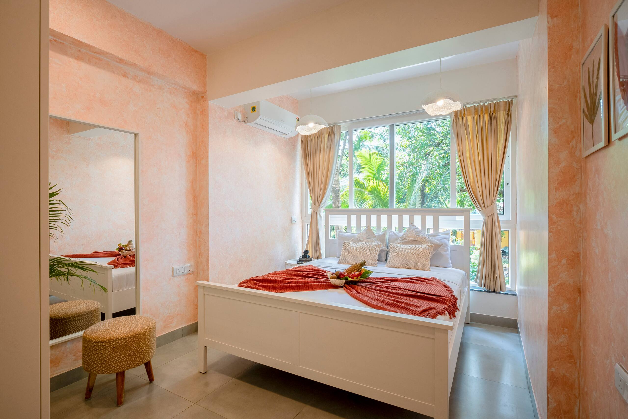 Praava by Kiwistays | 2BHK | Pool 25