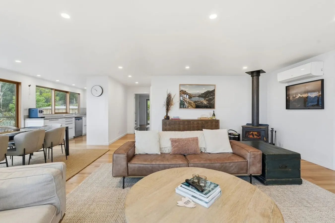 Tinderbox Bush Retreat, Water Views, Sleeps 9 14
