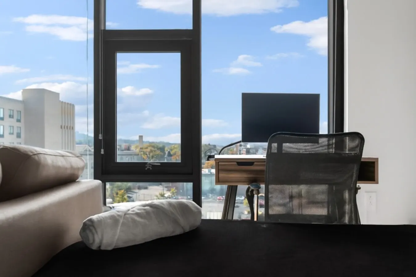 Best Kept Secret: Cozy Studio in Prime Location 4 13
