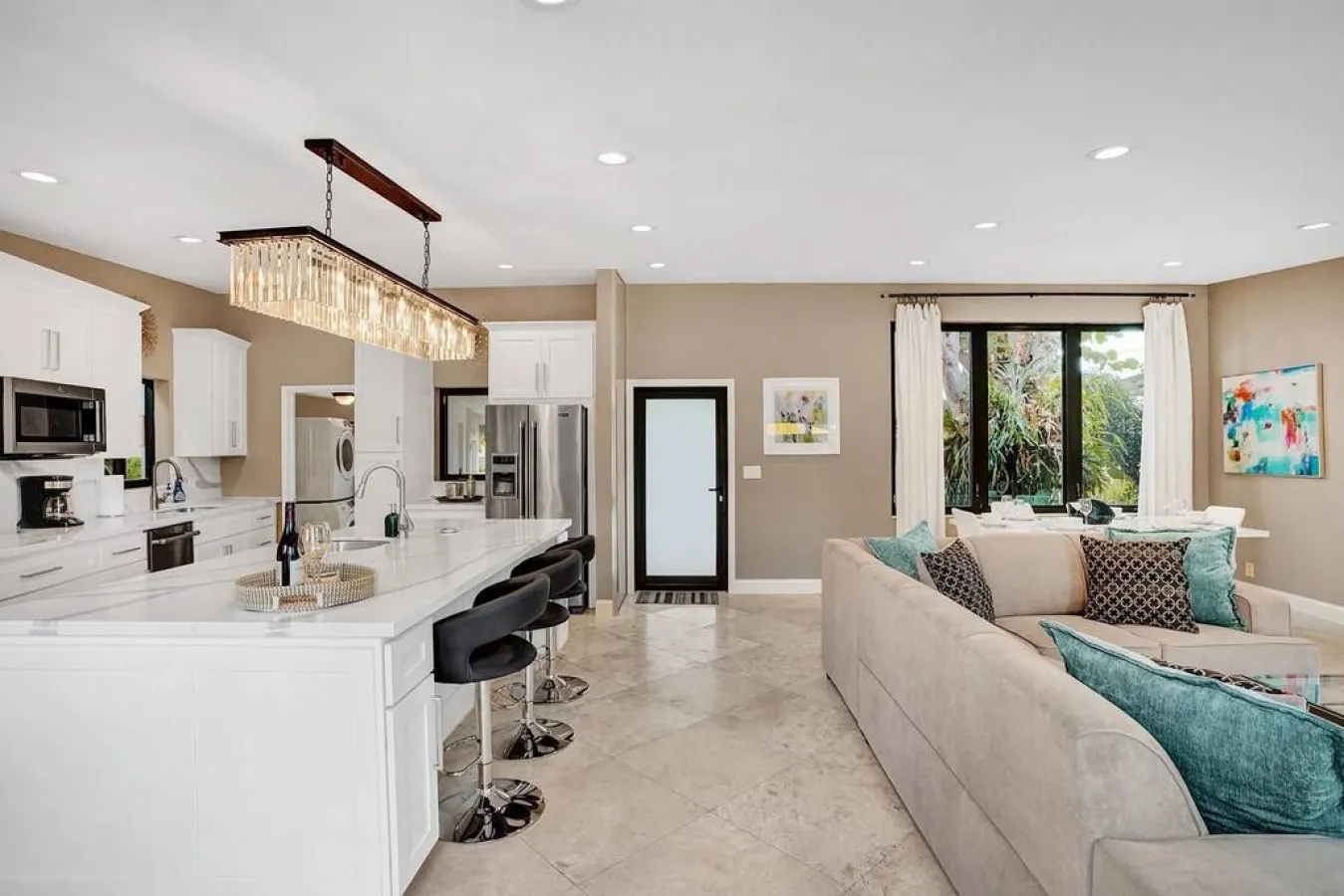 Wilton Manors Oasis Ideal for 30+ Day Stays 9