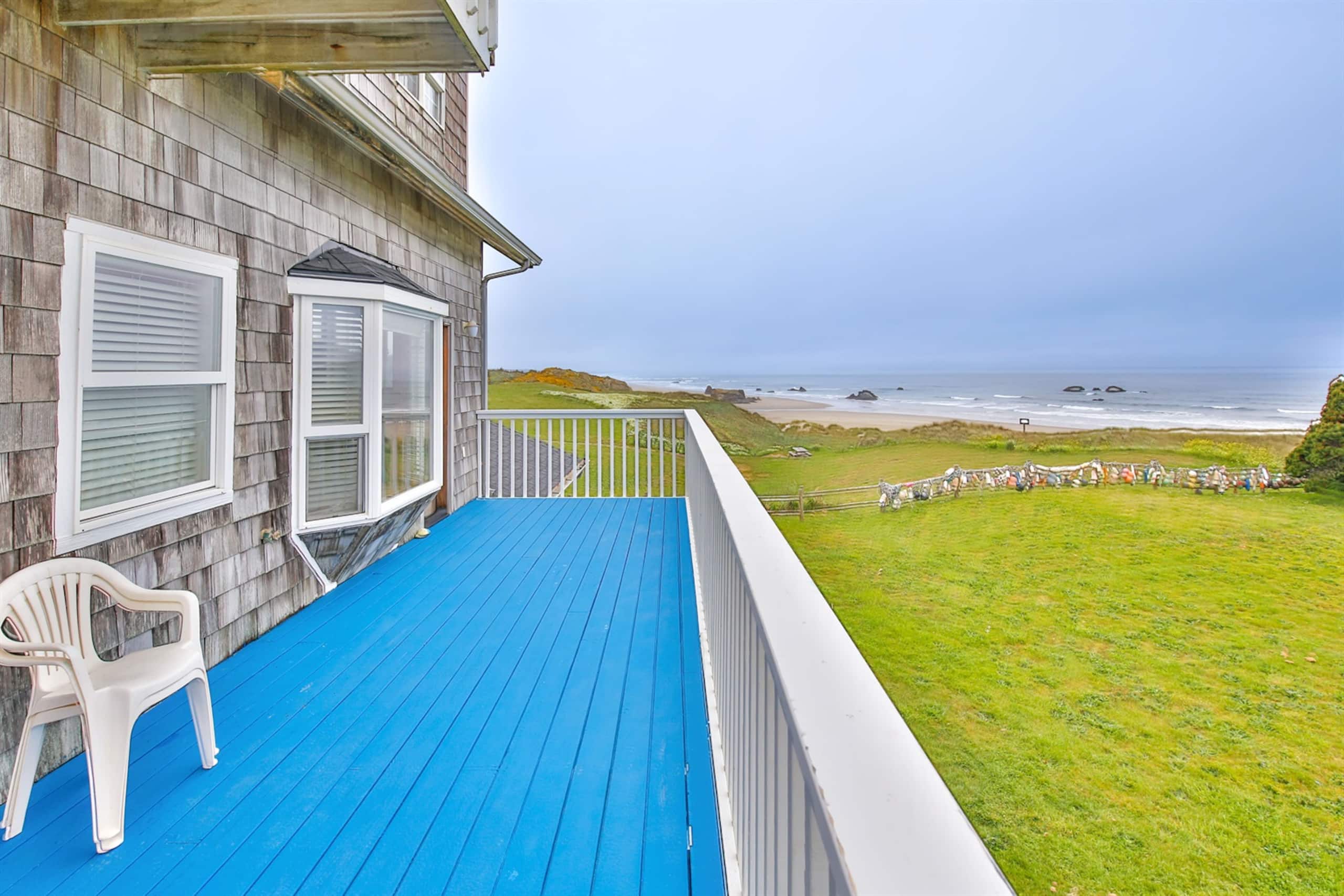 The Avanti Beach House 16