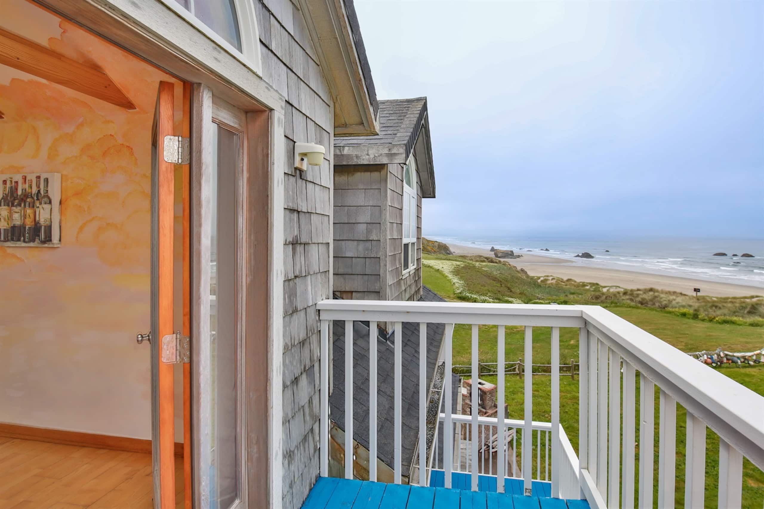 The Avanti Beach House 20