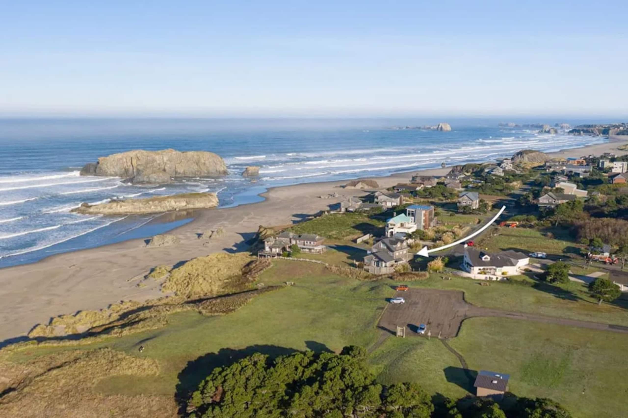 The Avanti Beach House 21