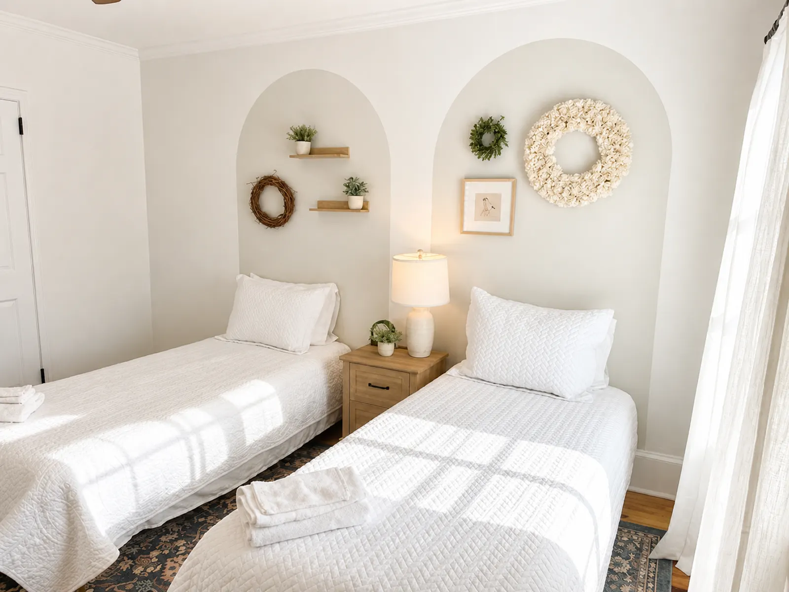 Camellia: Historic Summerville, Medical District 9