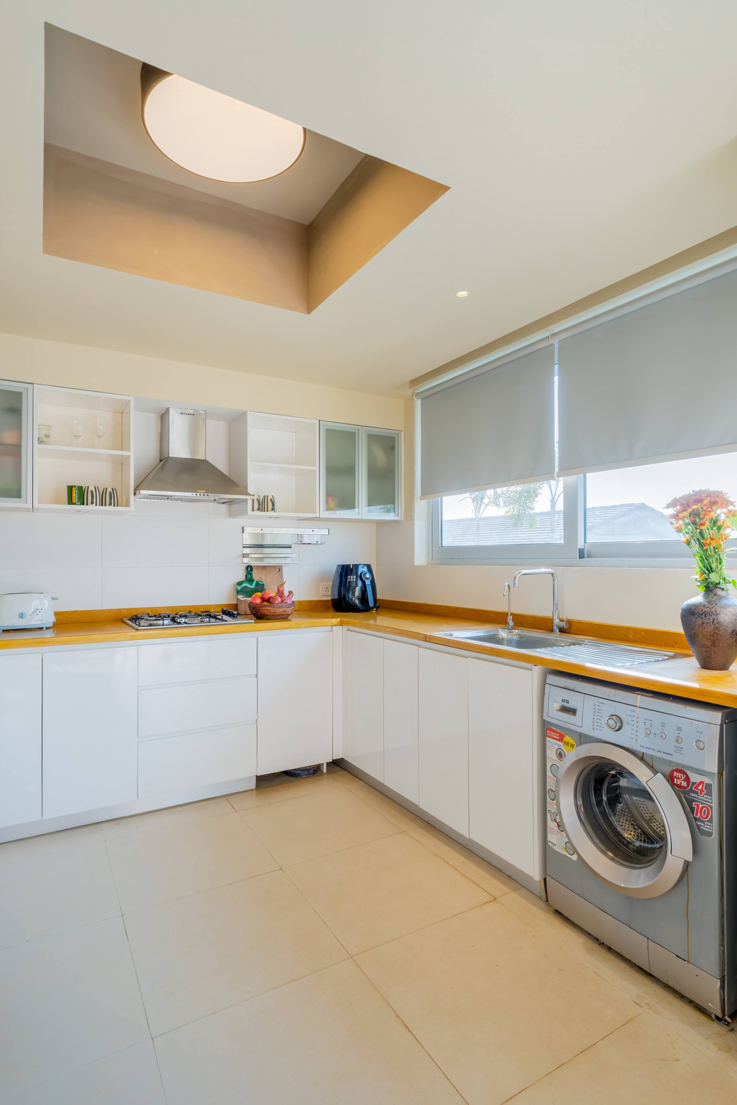Sereno Horizon 3bhk Penthouse pvt jacuzzi rooftop 15
