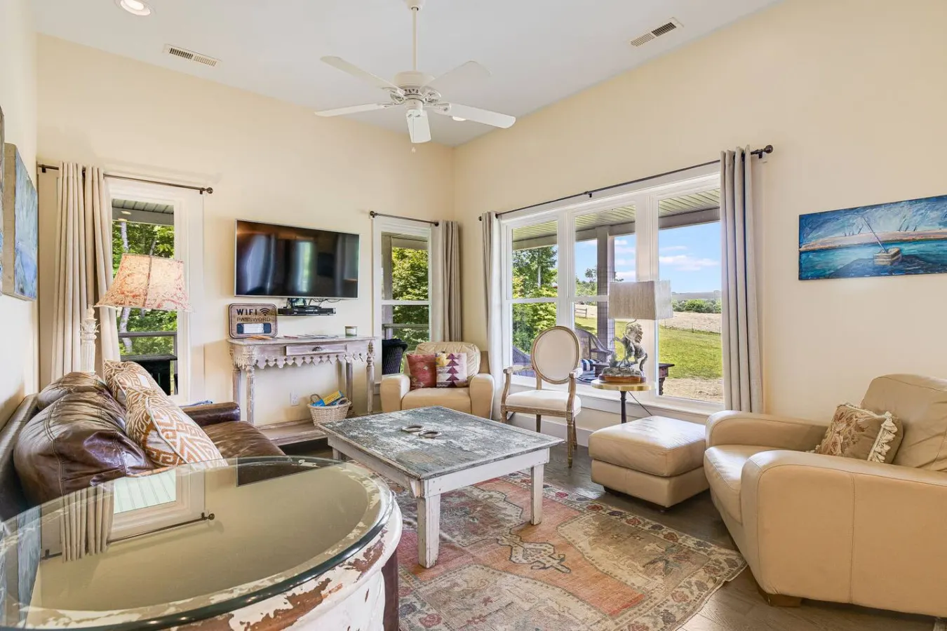 Quaint Home on Horse Farm! Gorgeous Views 15