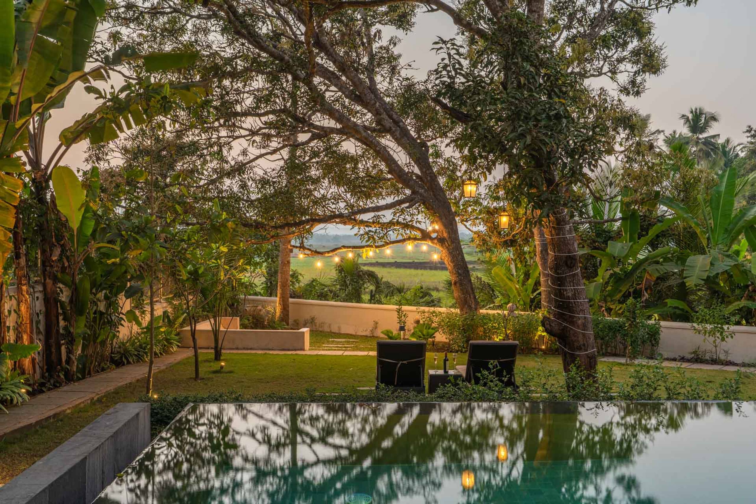 StayVista at Villa Rumjhum Pool+Bonfire+BBQ 6