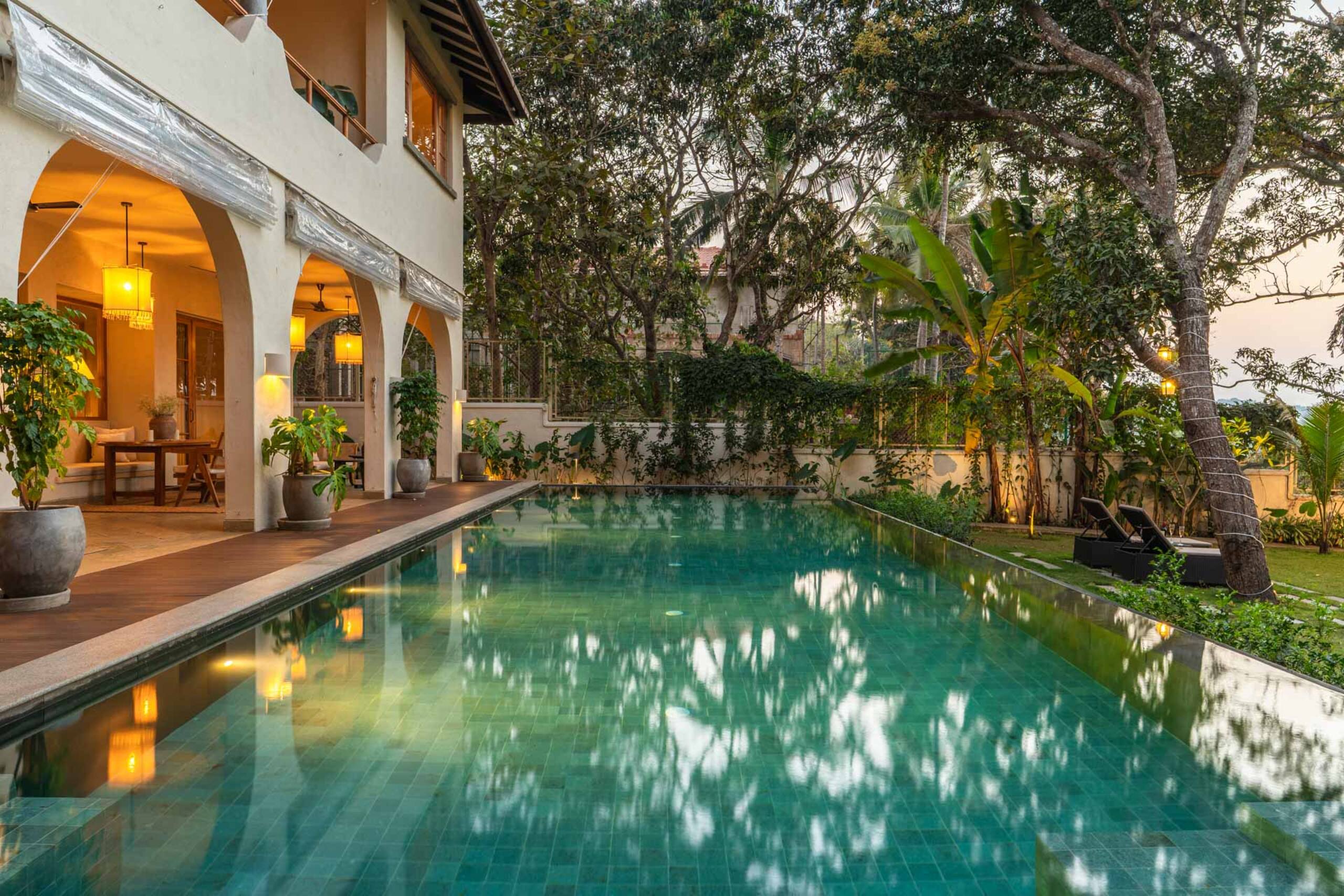 StayVista at Villa Rumjhum Pool+Bonfire+BBQ 4