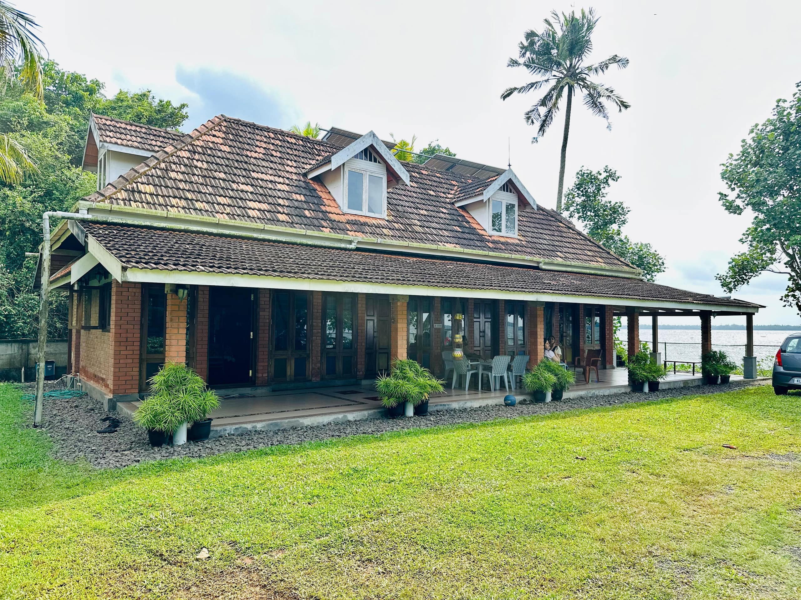 Waikom Waters 27