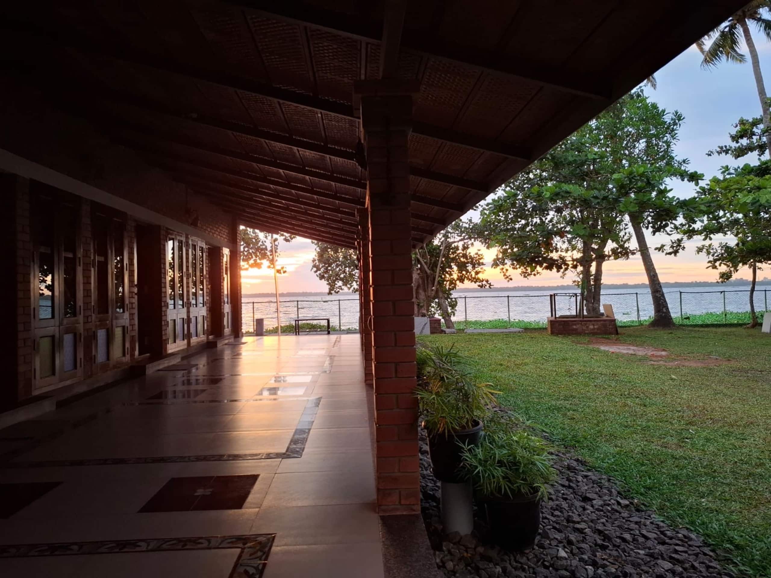 Waikom Waters 8