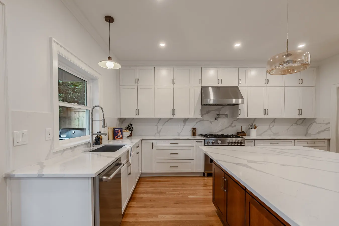 Phinney Ridge Luxury Retreat Gym+Game Room 14
