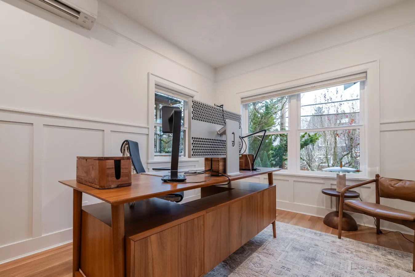 Phinney Ridge Luxury Retreat Gym+Game Room 18