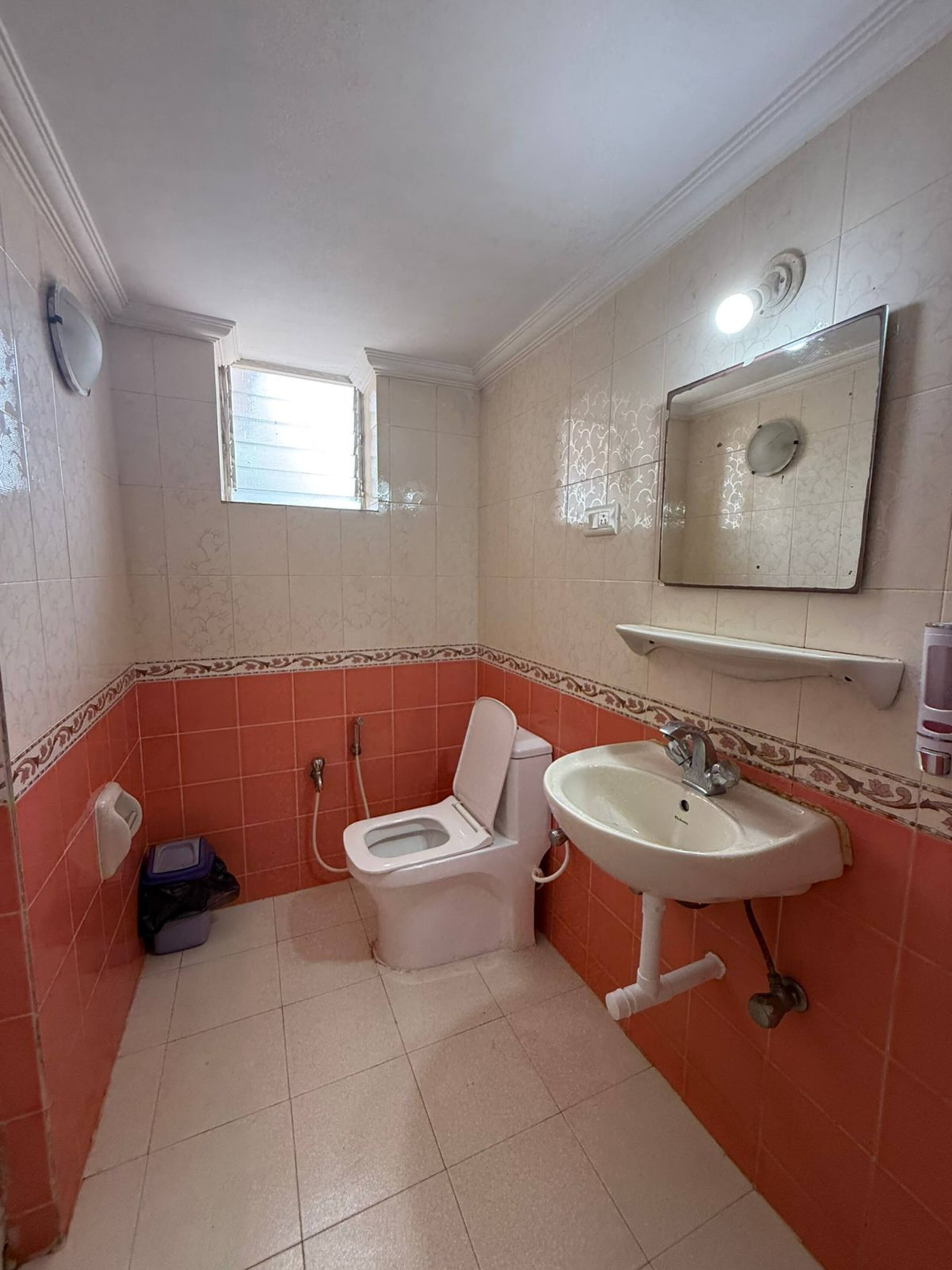 RoomzAway: Pool, Kitchen, Wi-Fi 18