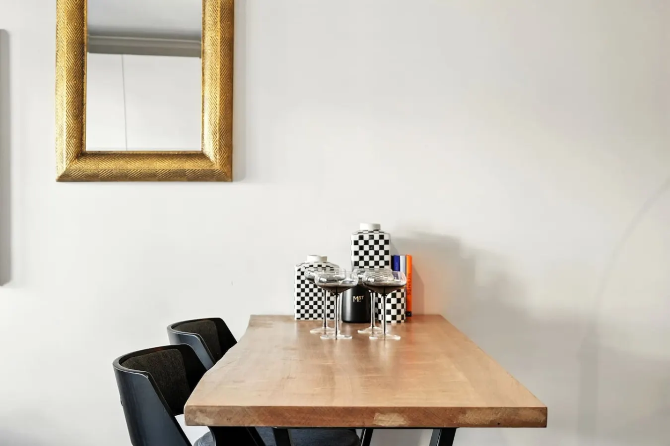 Beachside Studio Retreat 10