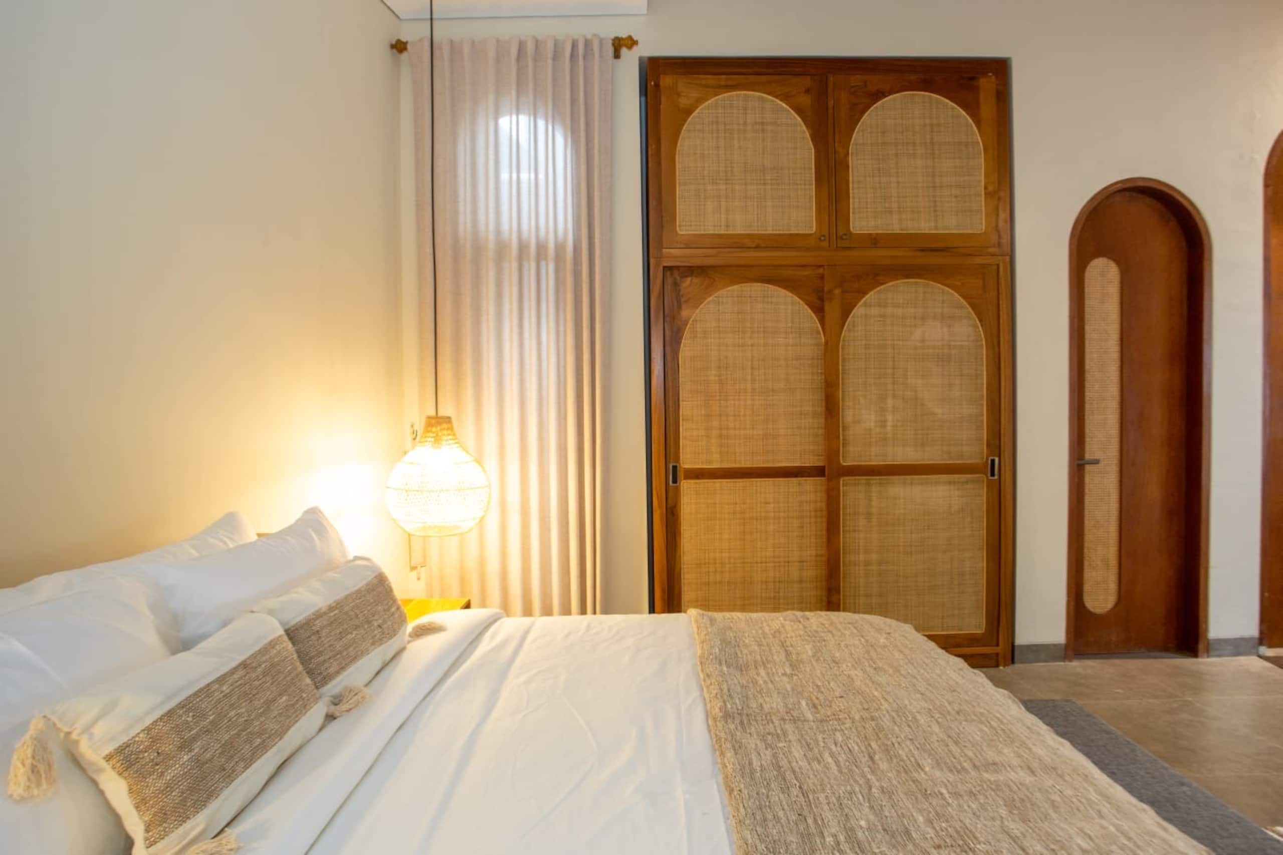 Batu Bolong Villa 1 Teba - Guesthouses for Rent in Dalung, Bali, Indonesia 8