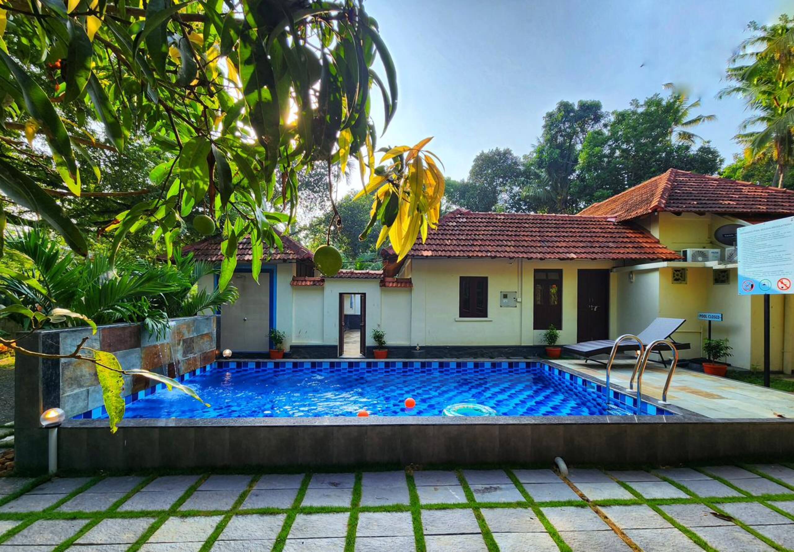 Best- Nivriti 2bhk Heritage Home & Pool Villa Kovalam 15