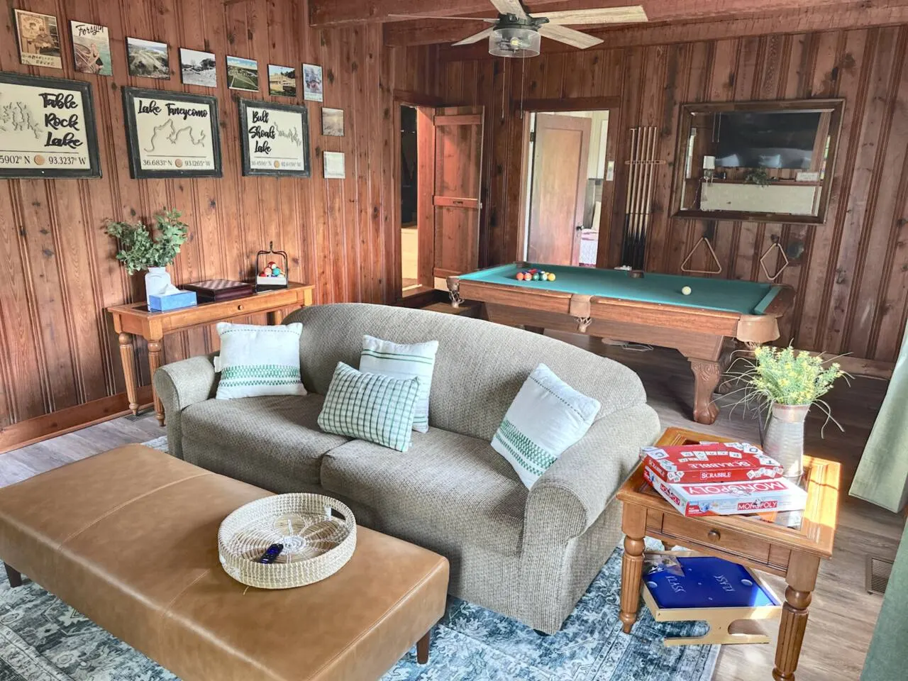 LAKE VIEWS! Historic Charm, Game room, Fish Nearby 7