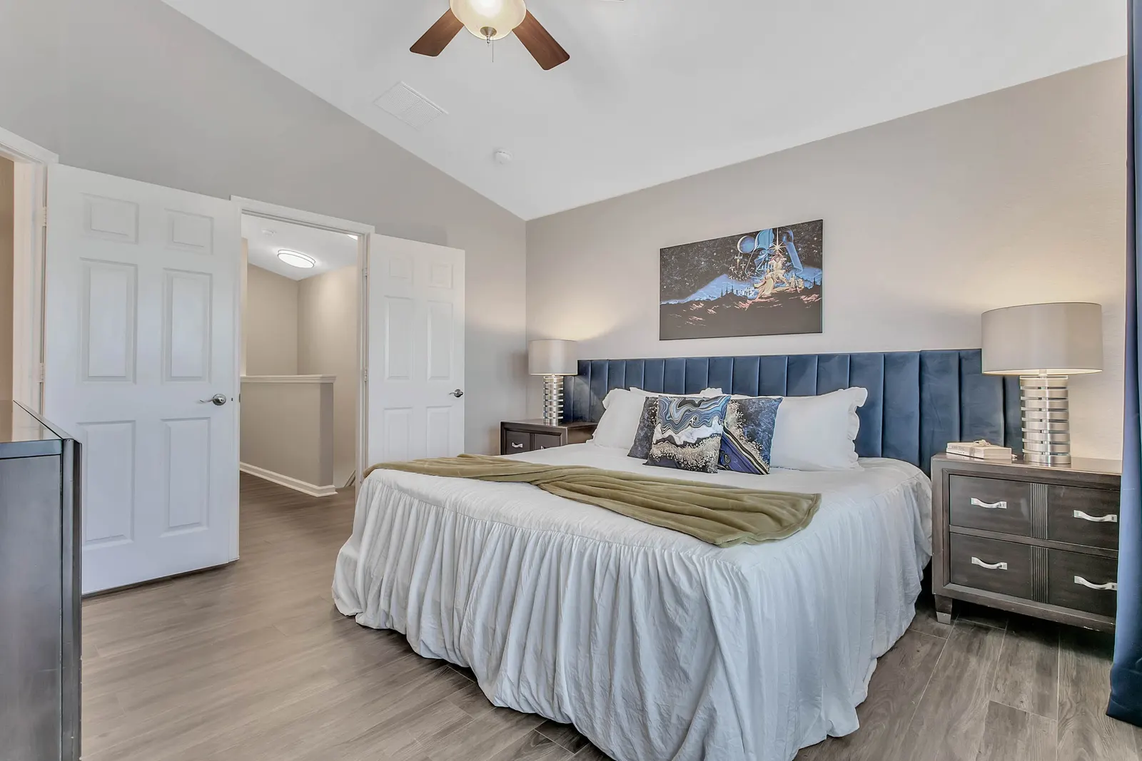 Star Wars Room + Pool 3 Miles to Disney 7