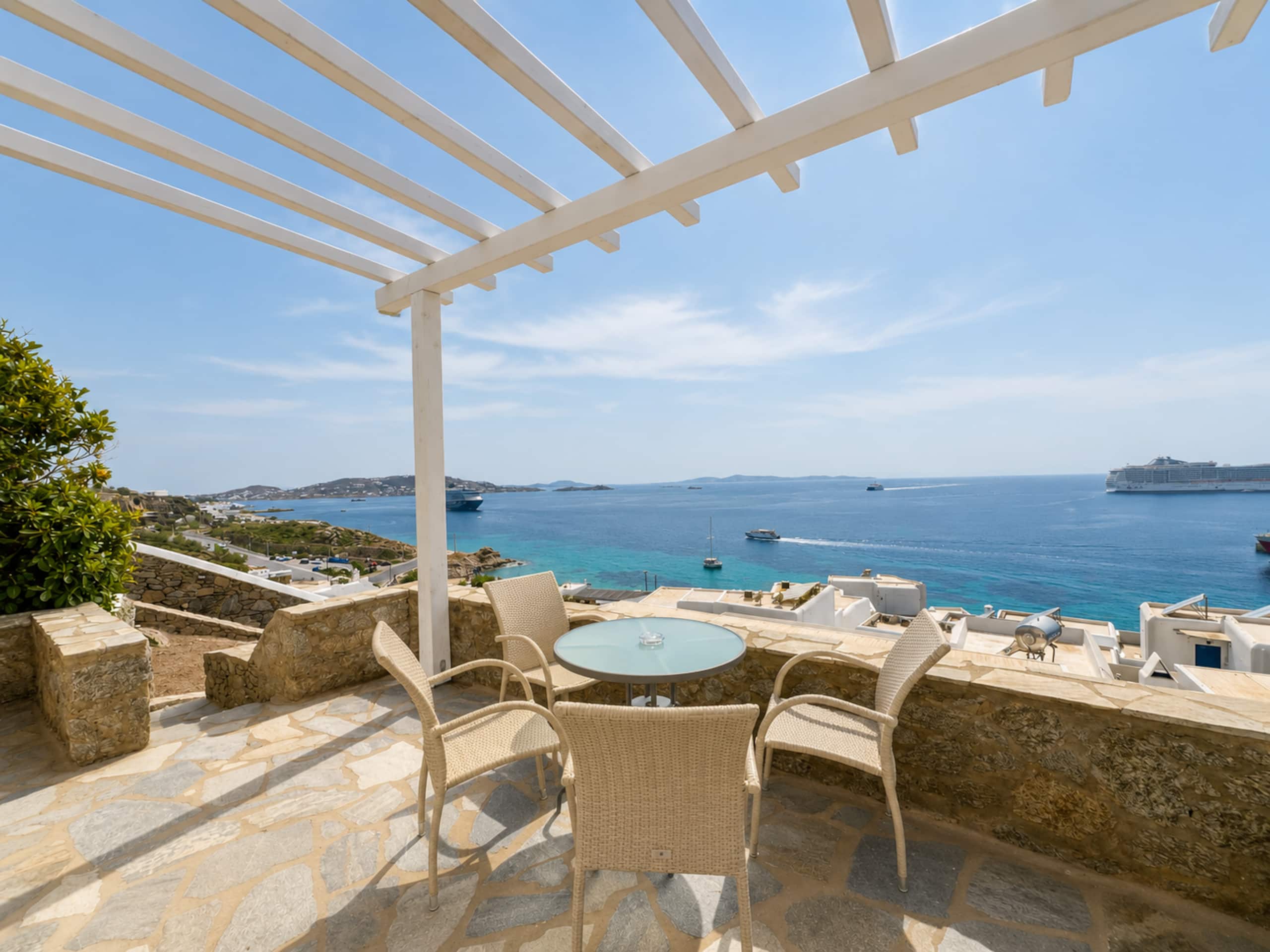 Superior Two Bedroom Apartment With Sea View 19
