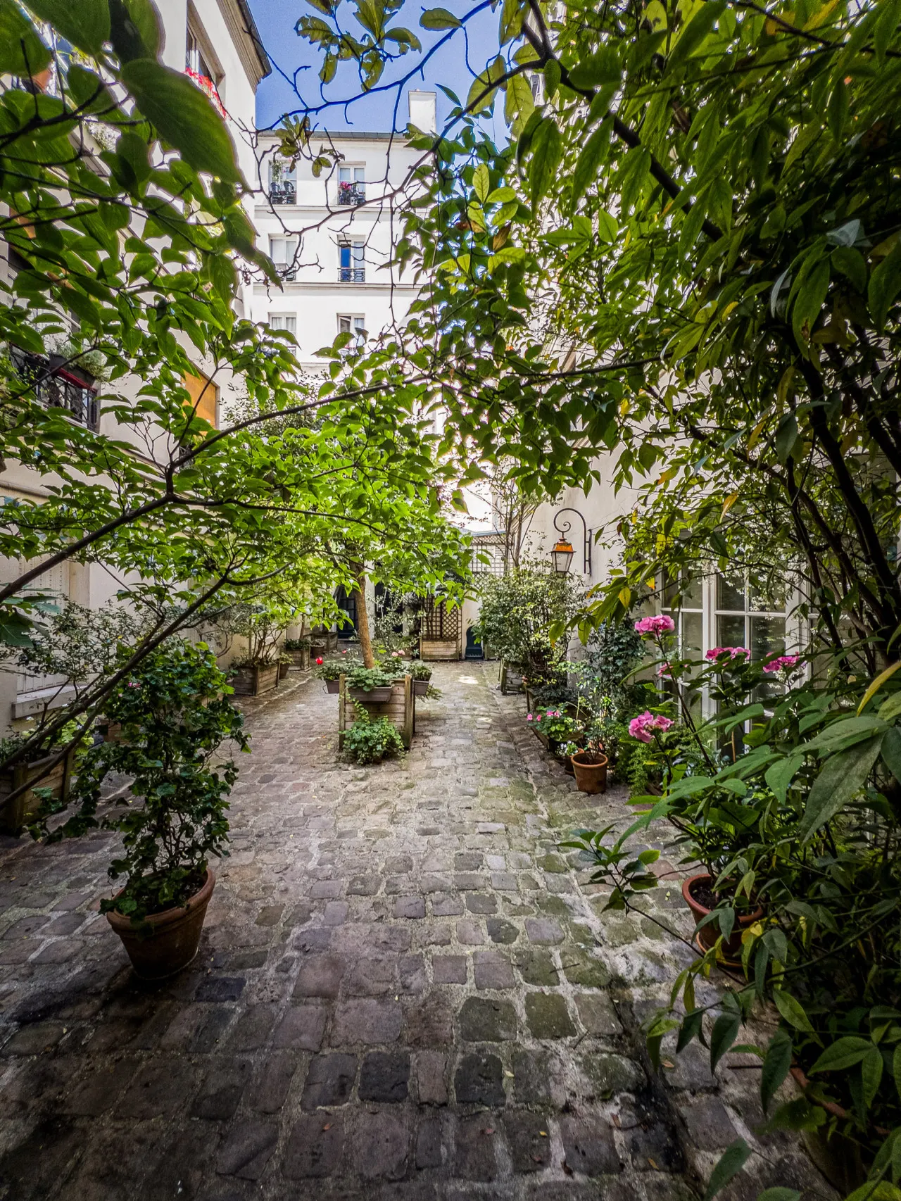 Studio#2People#MobilityLease#Paris3#CarnavaletMuseum 7
