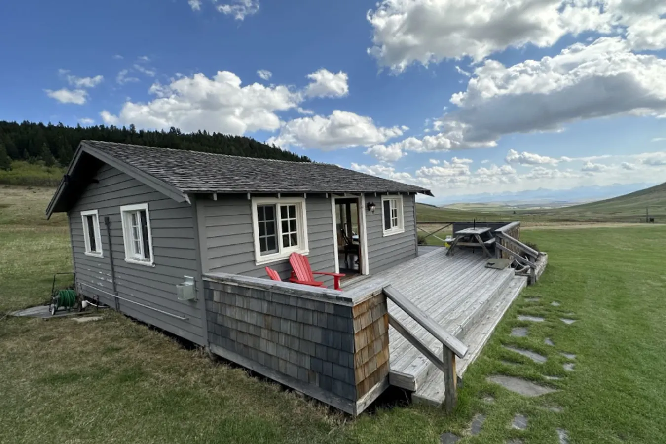 Flint Rock Ranch - The Grey House 12