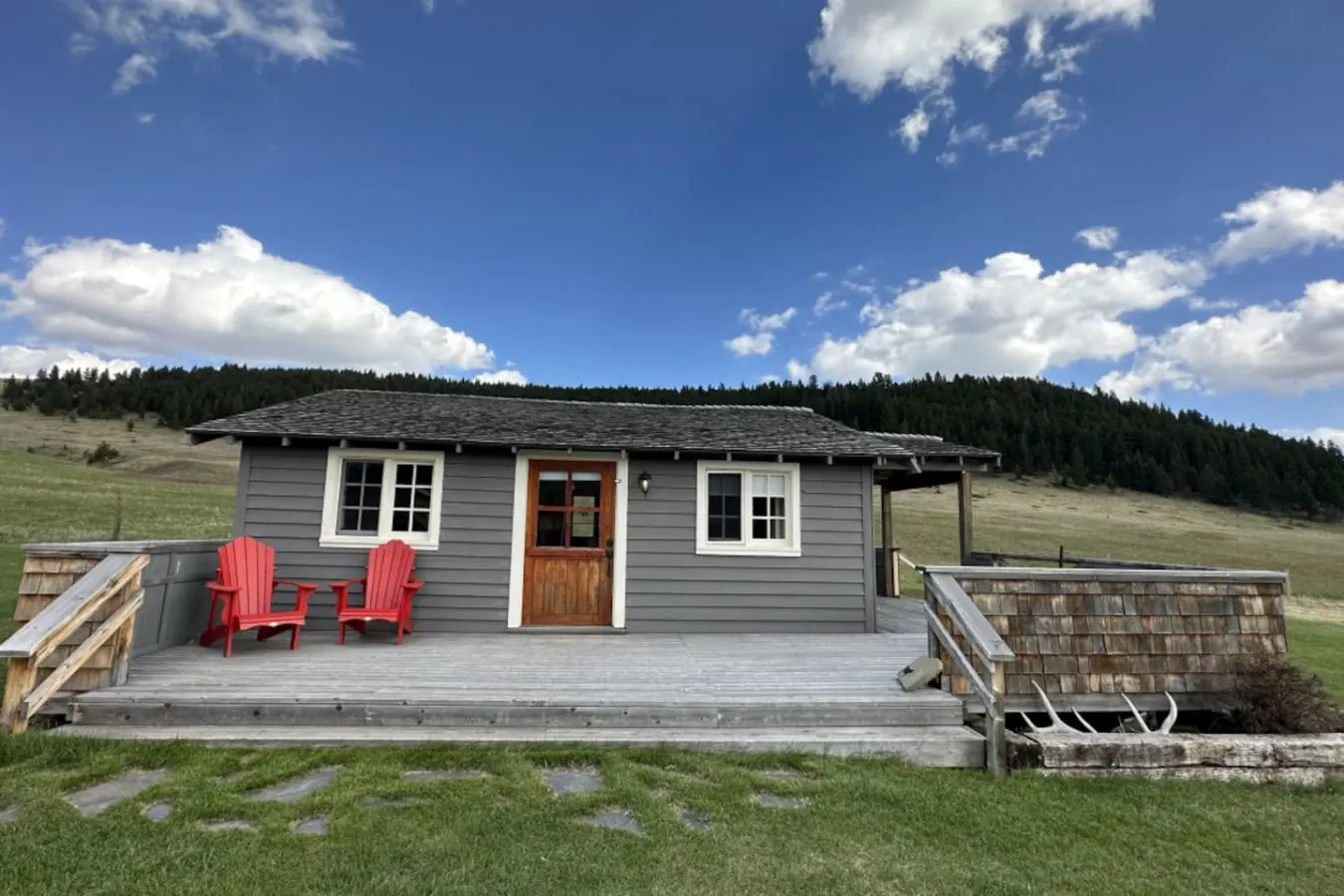 Flint Rock Ranch - The Grey House 13