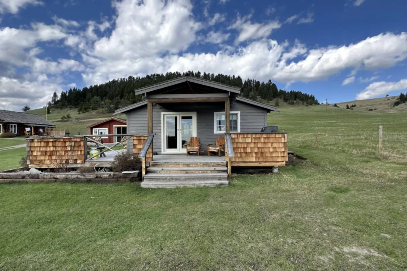 Flint Rock Ranch - The Grey House 15