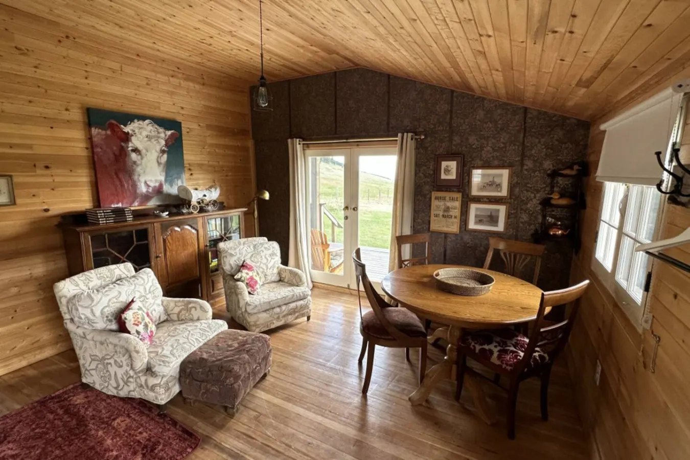 Flint Rock Ranch - The Grey House 20