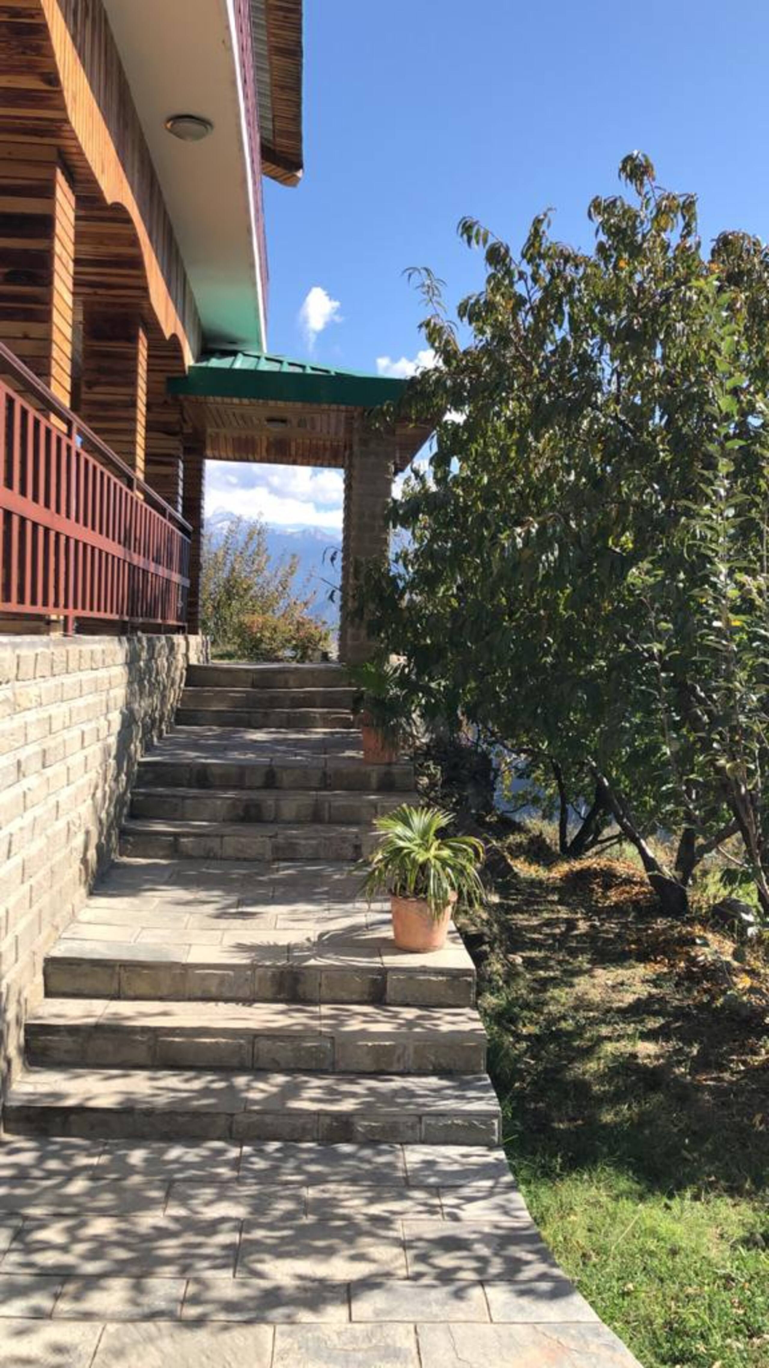 Valley view chalet 15
