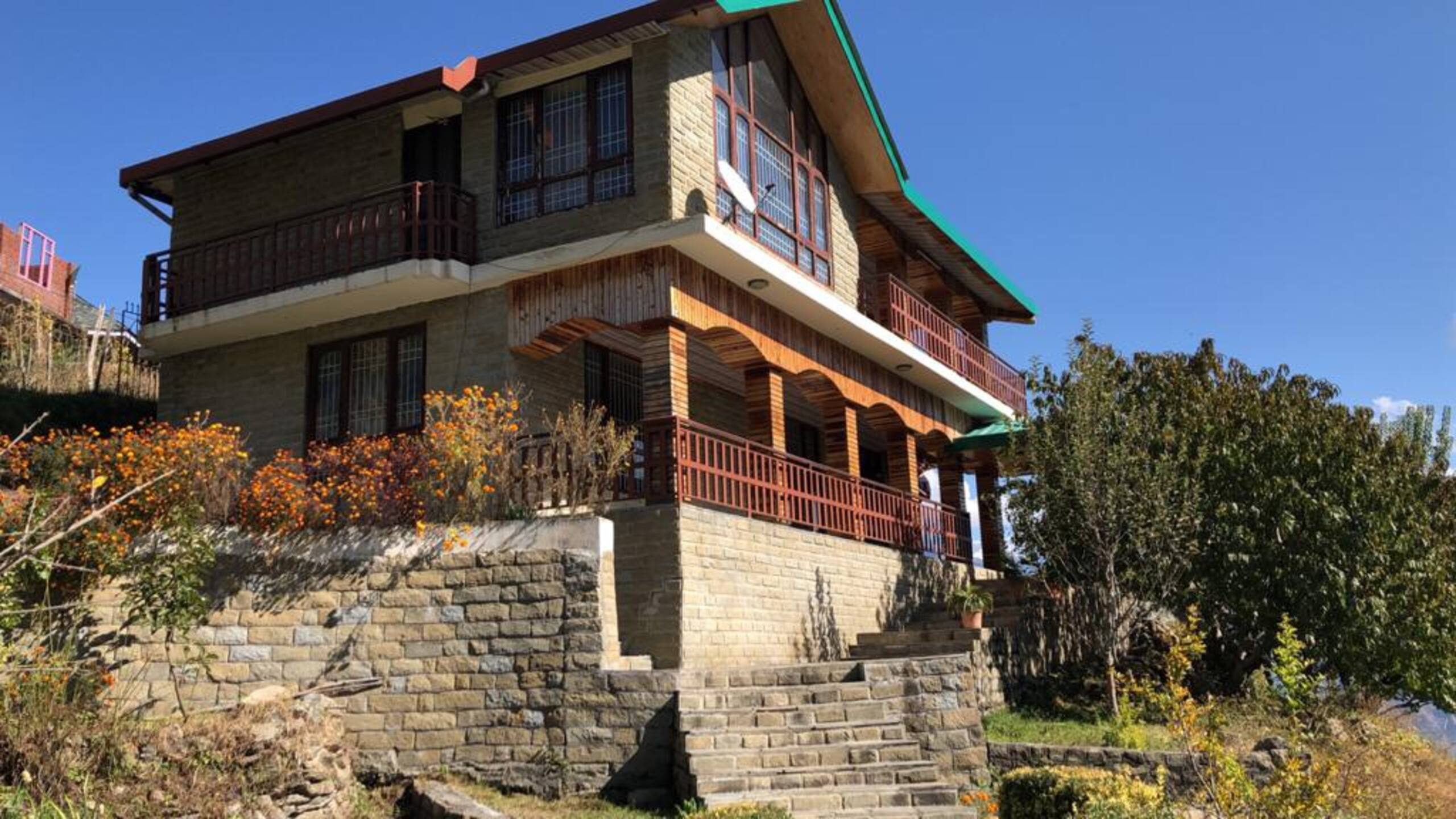 Valley view chalet 7