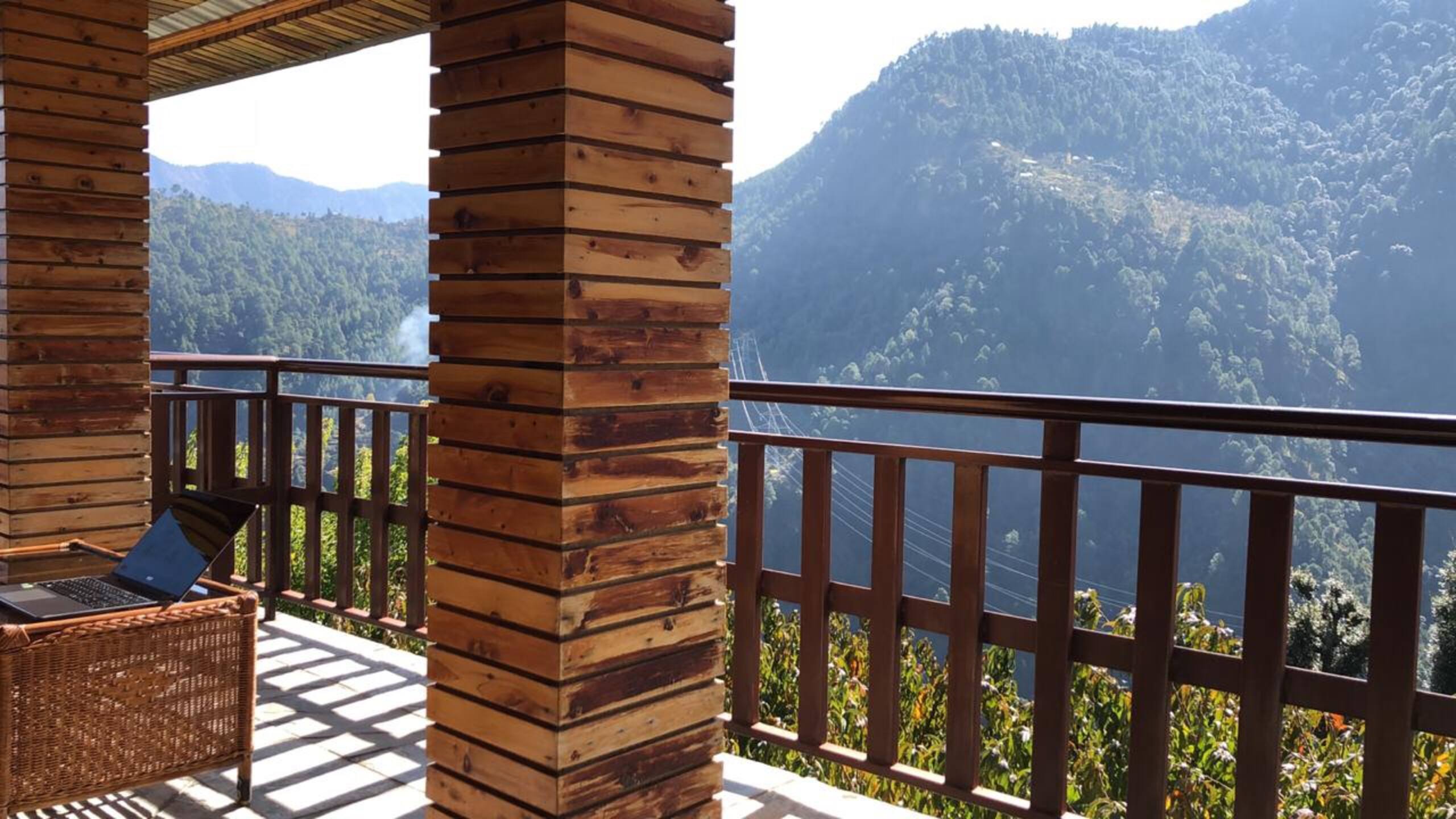 Valley view chalet 10